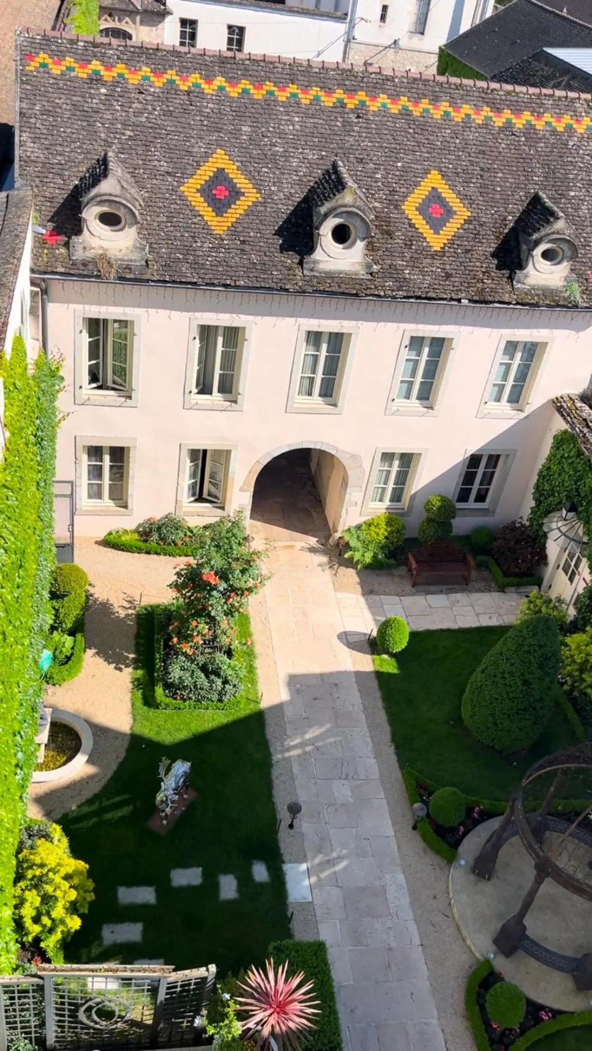 Garden in Hôtel Le Cep & Spa