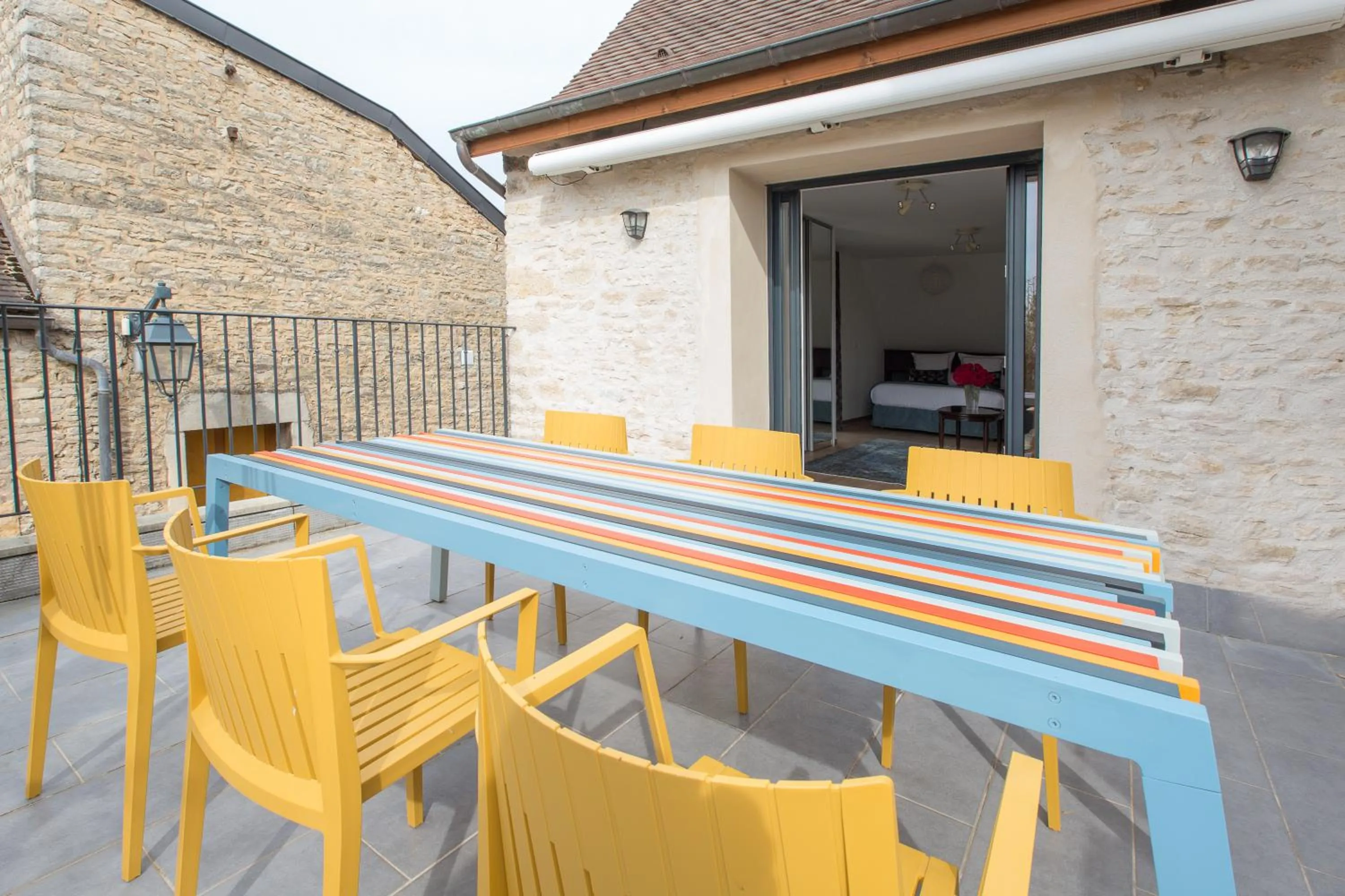 Patio in Hôtel Le Cep & Spa