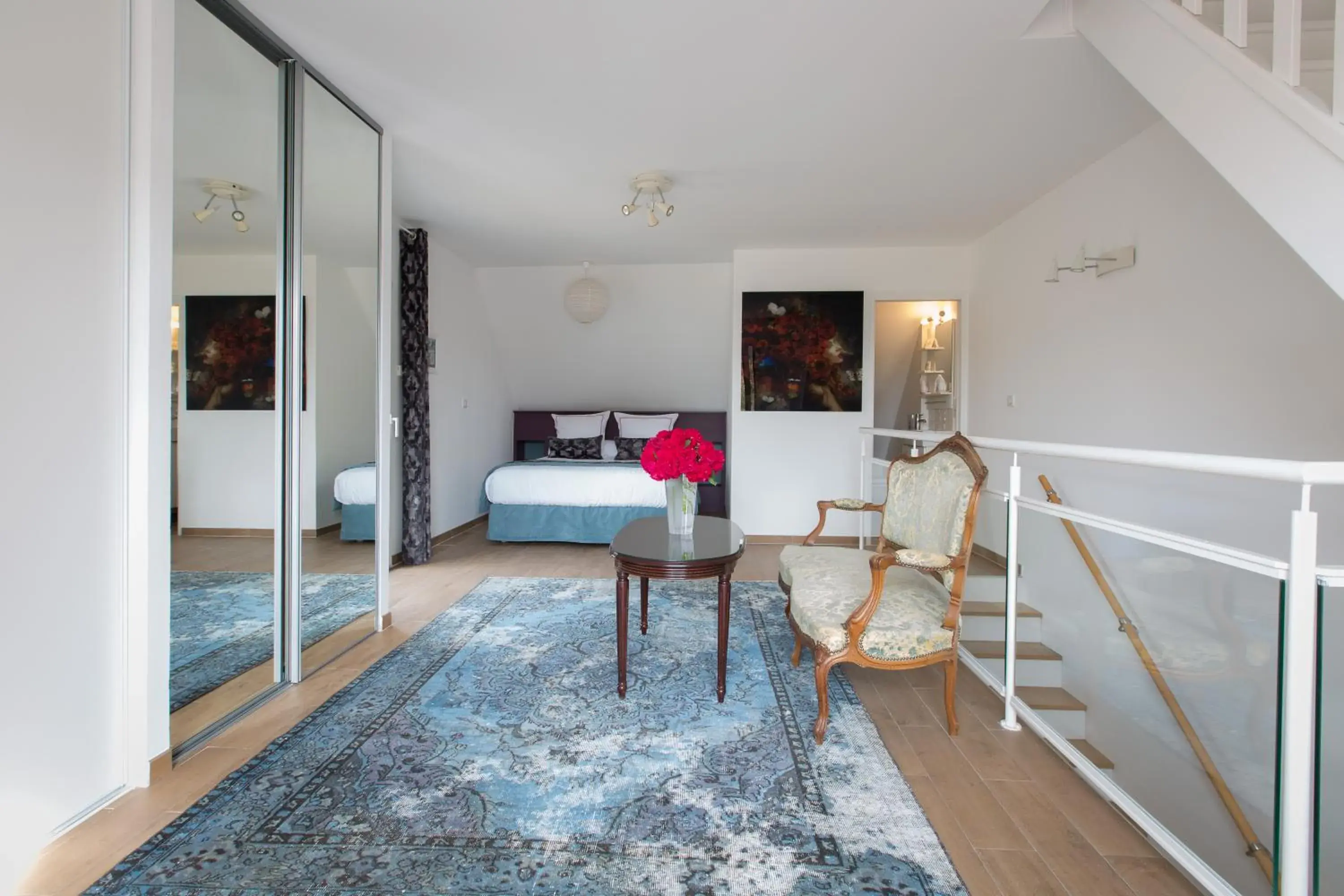 Bedroom in Hôtel Le Cep & Spa Bedroom in Hôtel Le Cep & Spa