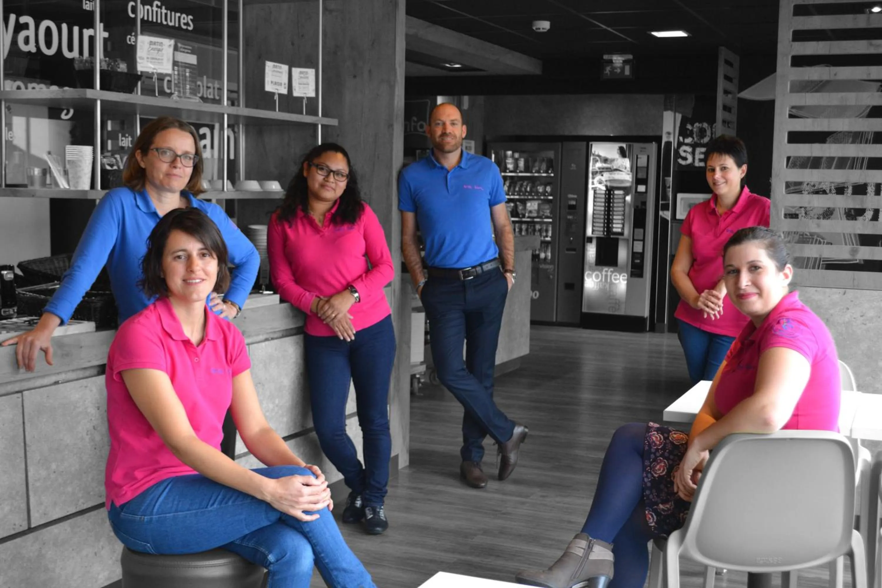 Staff in ibis budget La Roche Sur Yon Vendespace