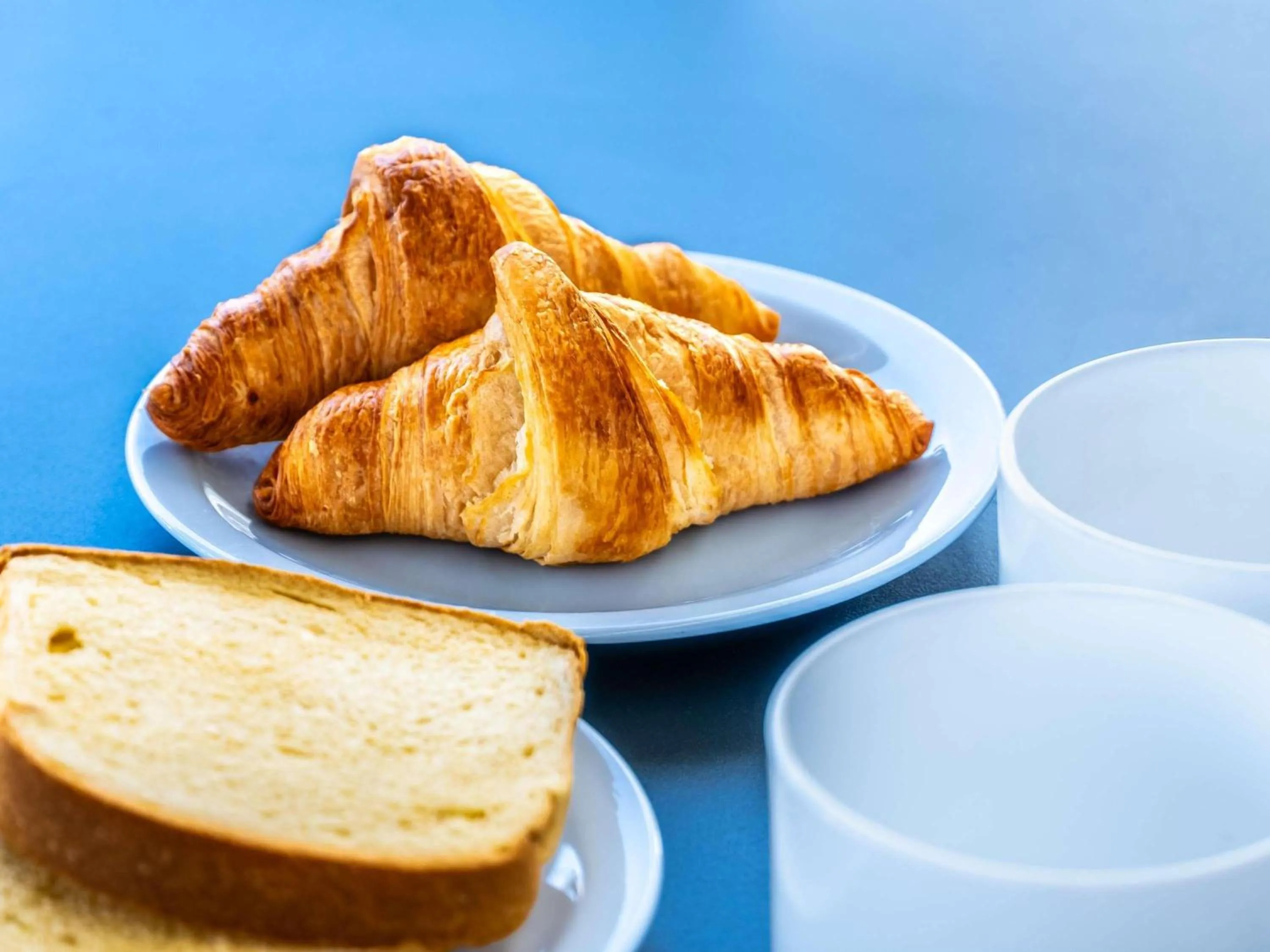 Breakfast in ibis budget La Roche Sur Yon Vendespace