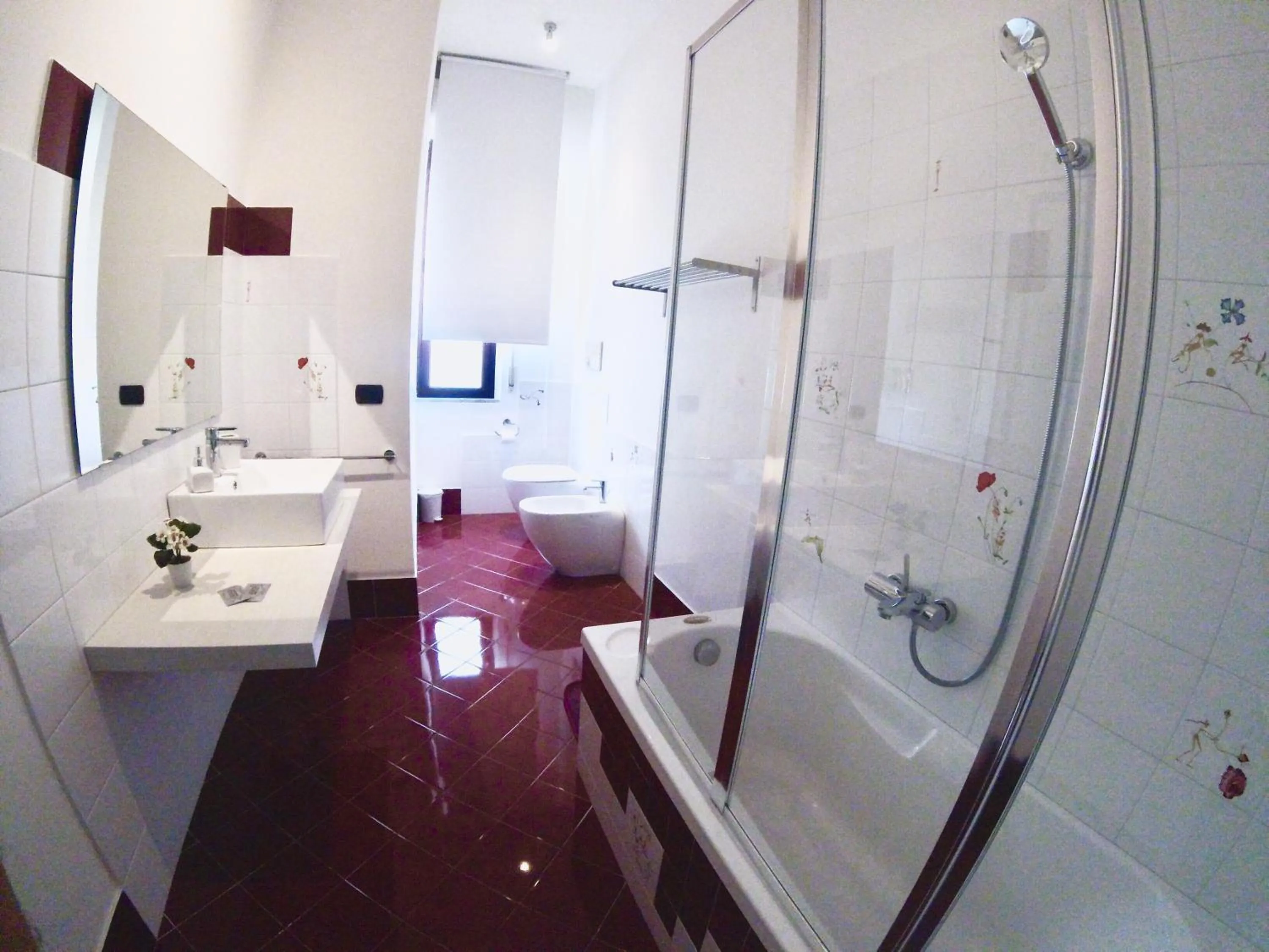 Bathroom in Mythos Affittacamere