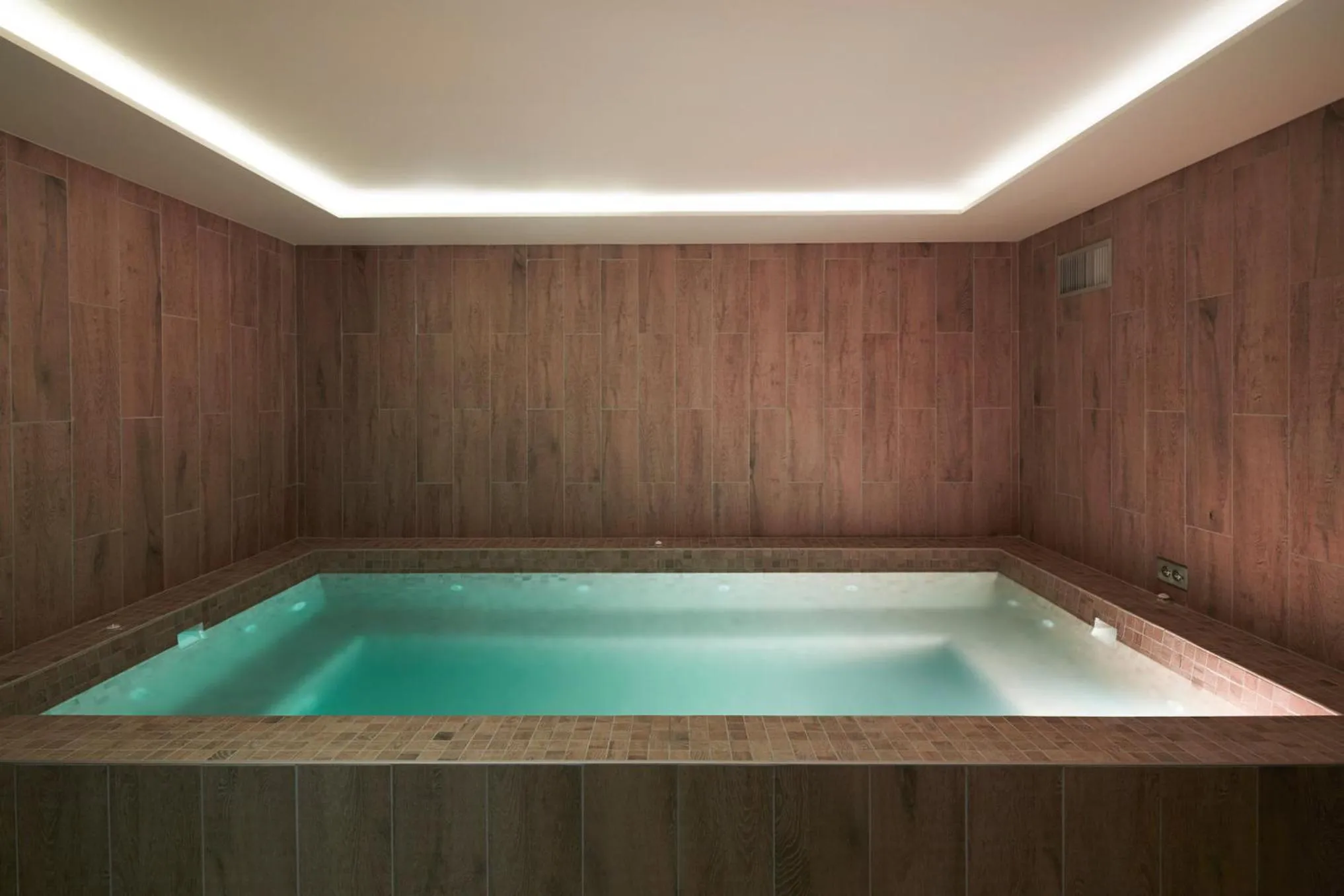 Spa and wellness centre/facilities in Les Trois Vallées, a Beaumier hotel