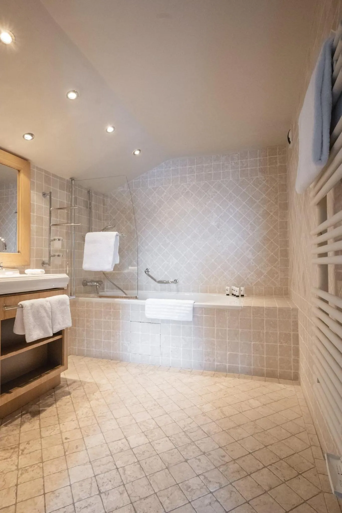 Bathroom in Les Trois Vallées, a Beaumier hotel