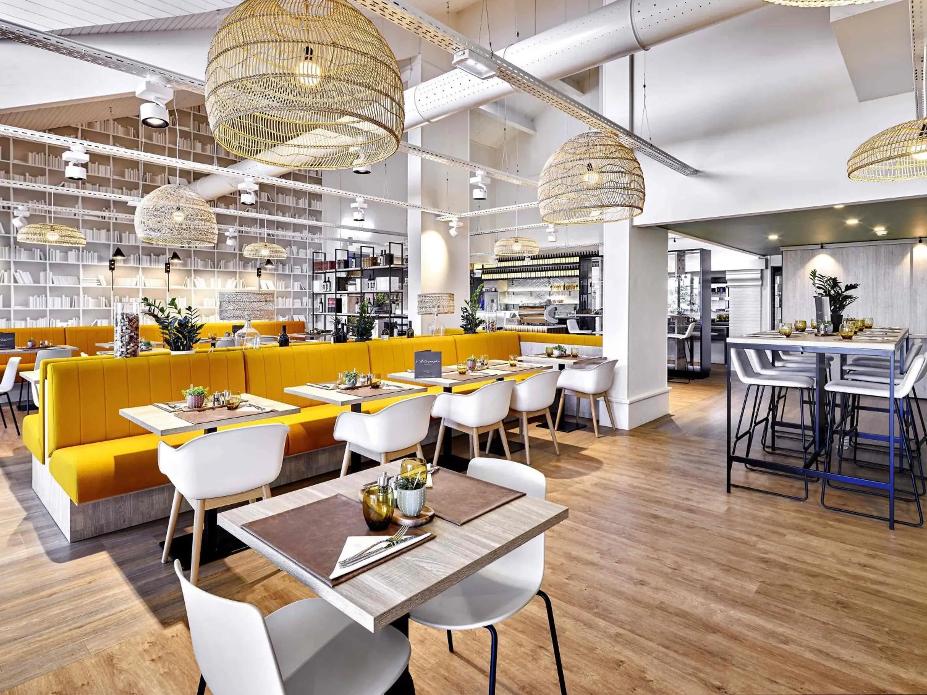 Restaurant/places to eat in ibis La Roche Sur Yon Vendespace Restaurant/places to eat in ibis La Roche Sur Yon Vendespace