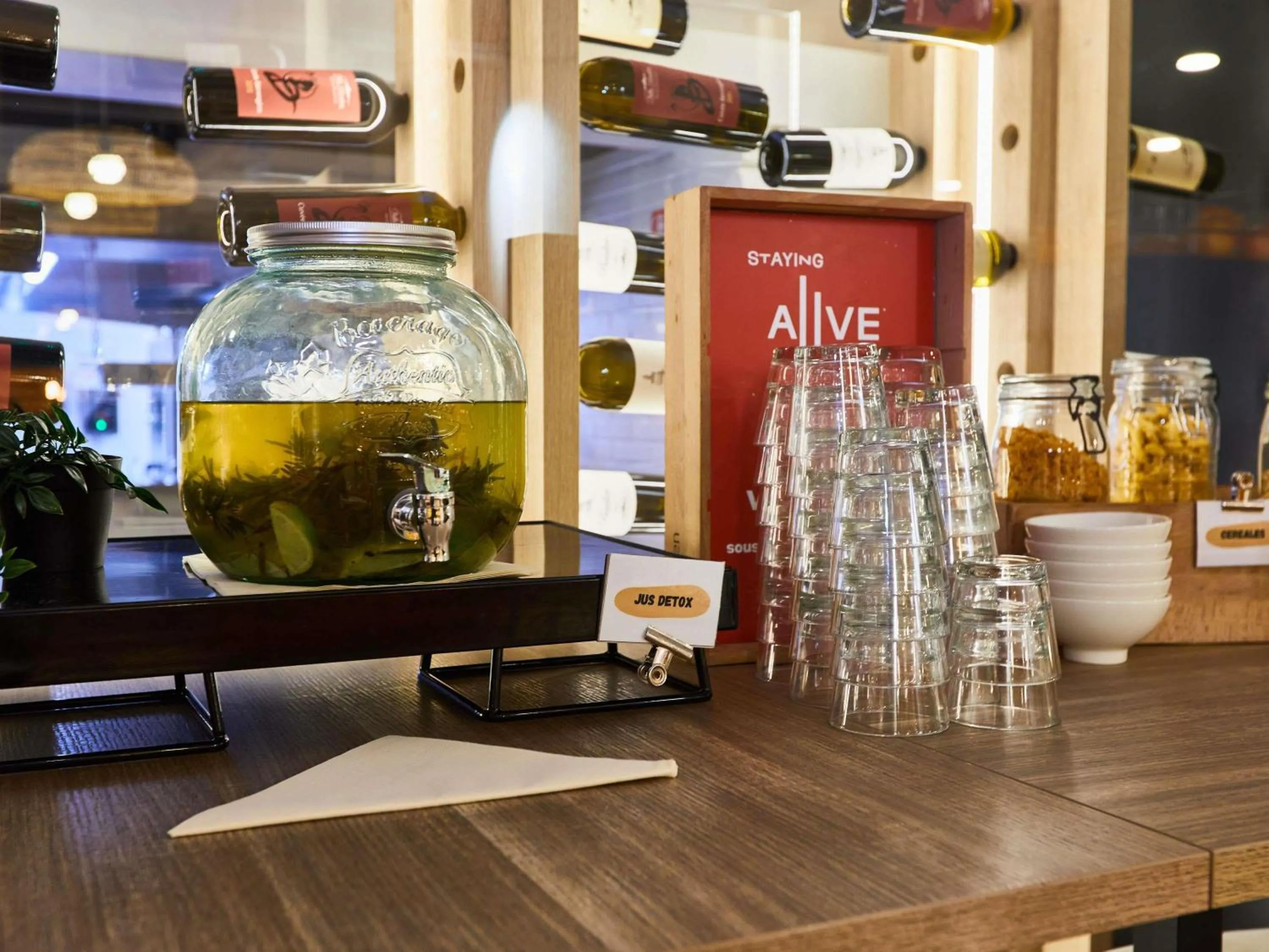 Breakfast in ibis La Roche Sur Yon Vendespace