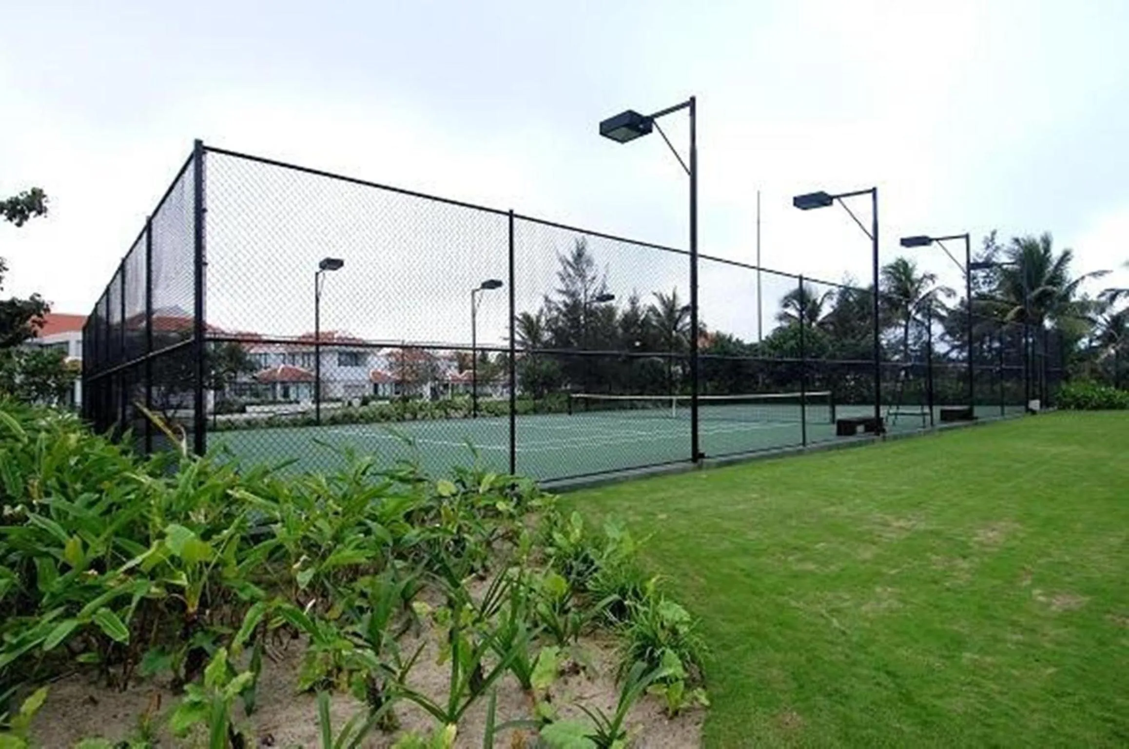 Tennis court, Tennis/Squash in The Yacht Villa