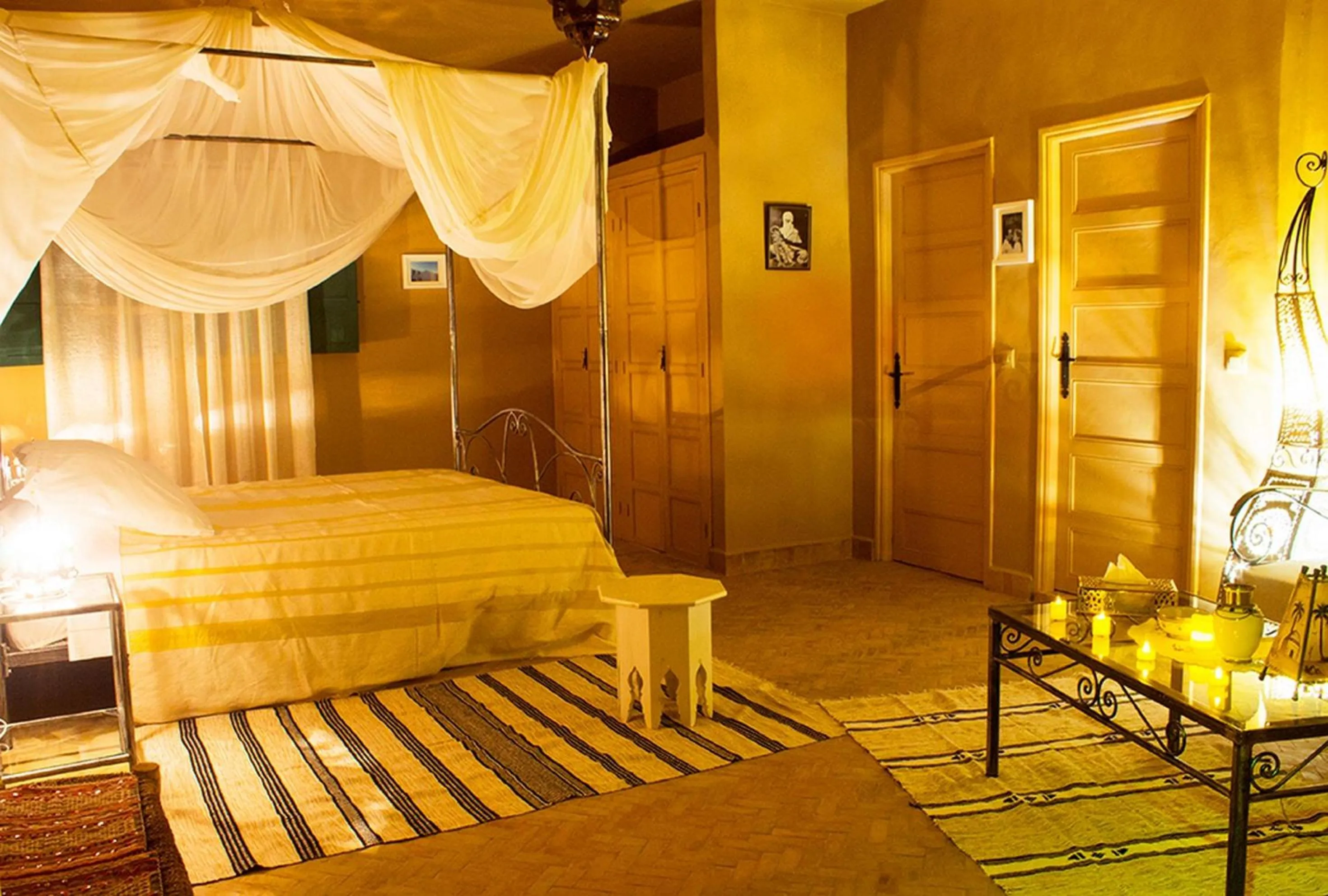 Photo of the whole room, Bed in Riad Anma