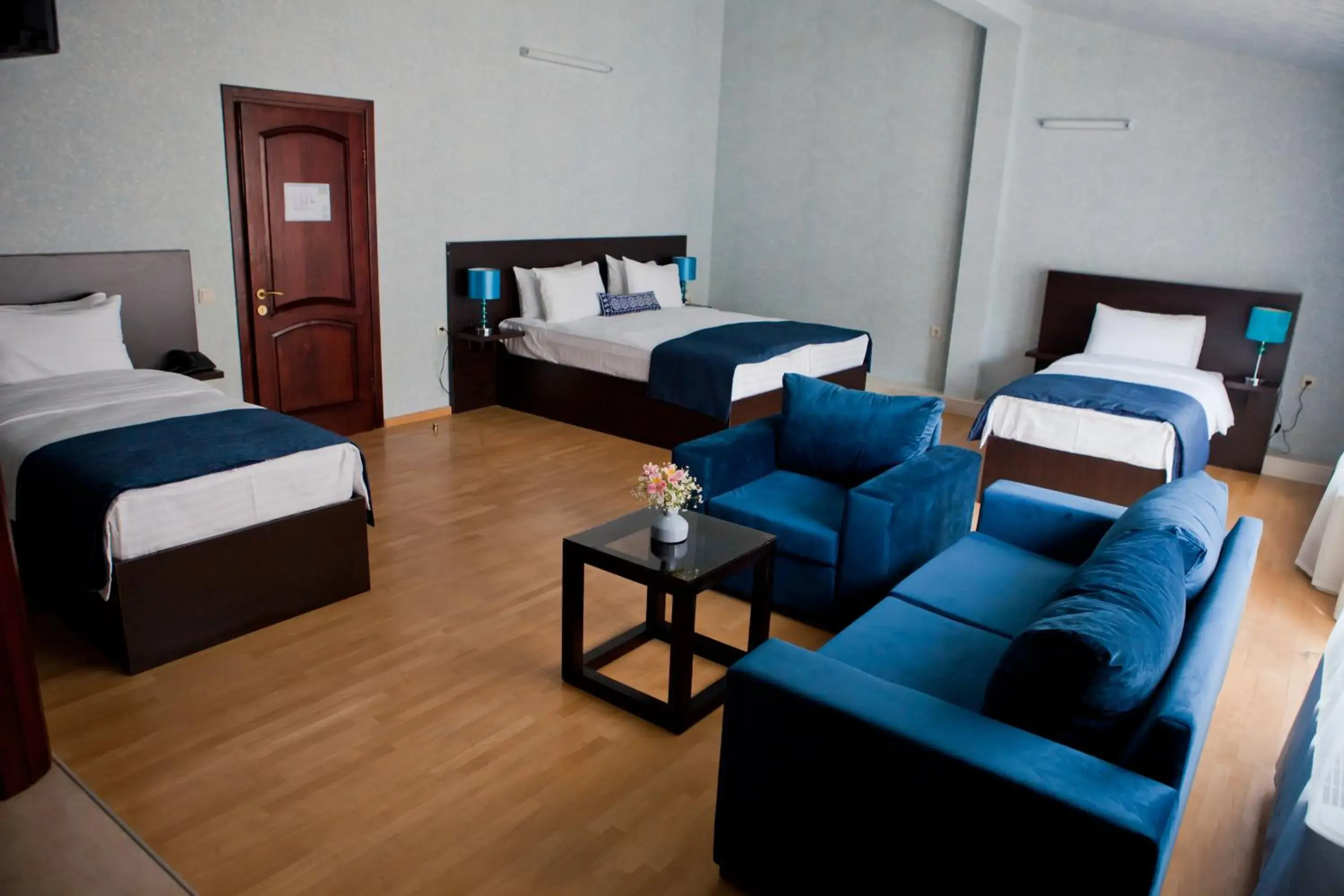 Family Suite with Balcony in Hotel Bella Casa Family Suite with Balcony in Hotel Bella Casa