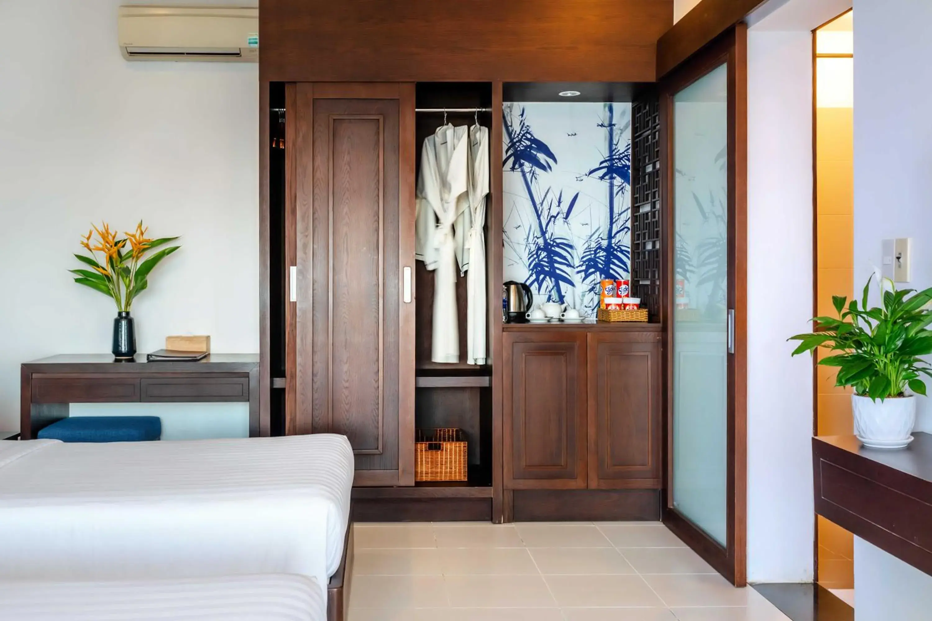 Bedroom, Bed in Tam Thanh Beach Resort & Spa Bedroom, Bed in Tam Thanh Beach Resort & Spa