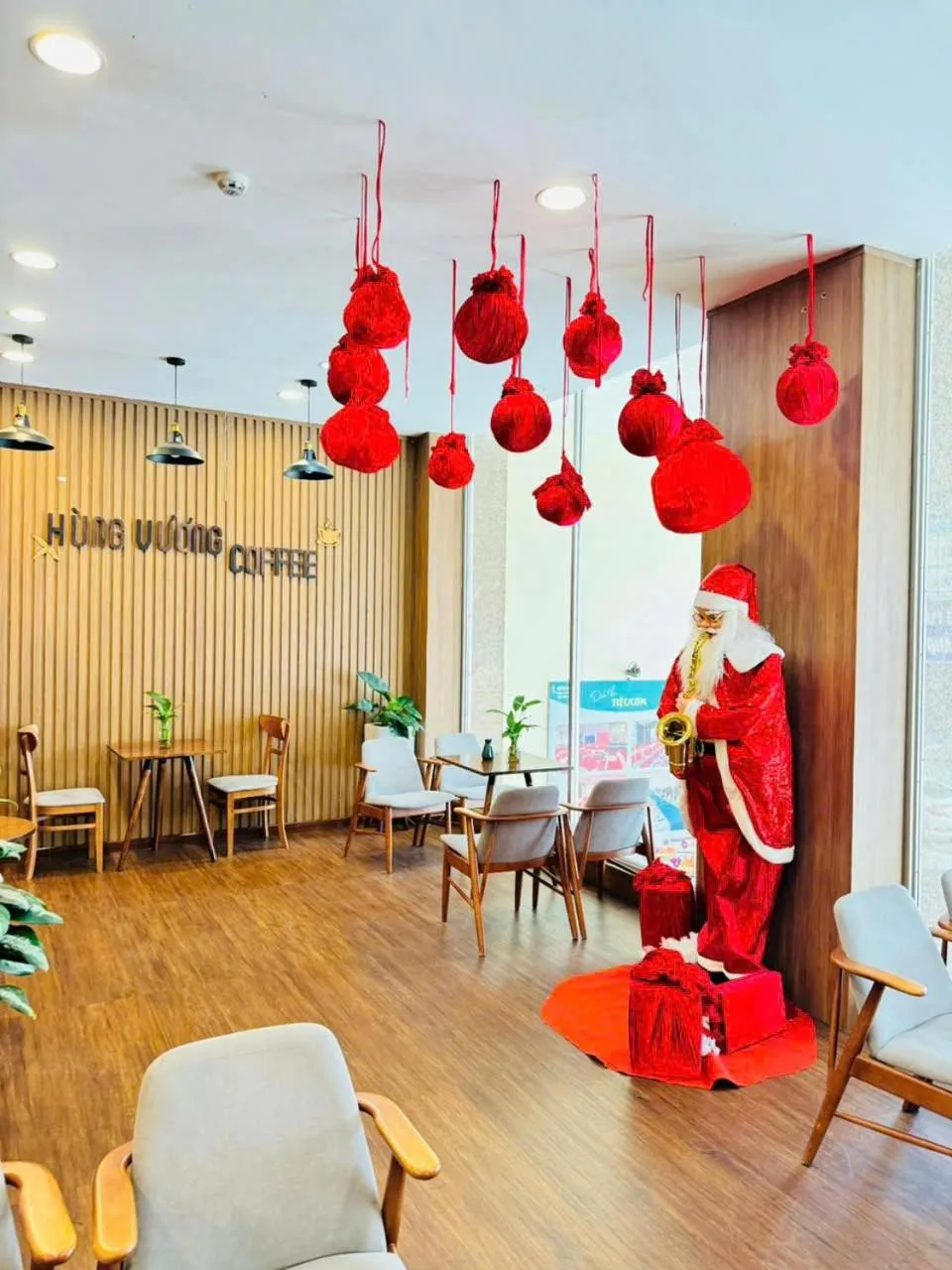 Seating area in Khách Sạn Hùng Vương Quảng Ngãi