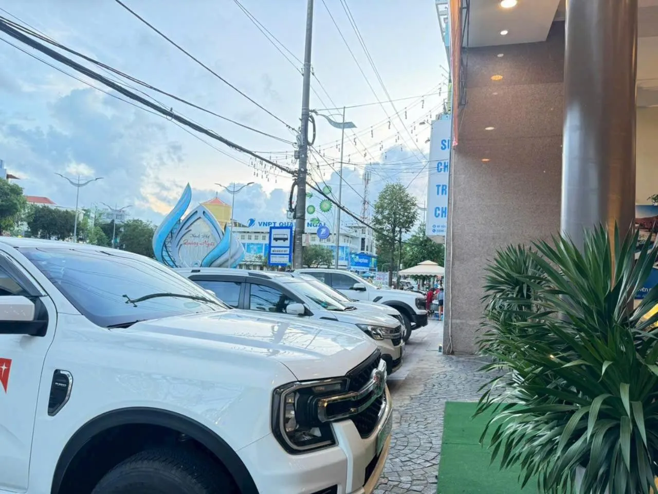 Day in Khách Sạn Hùng Vương Quảng Ngãi