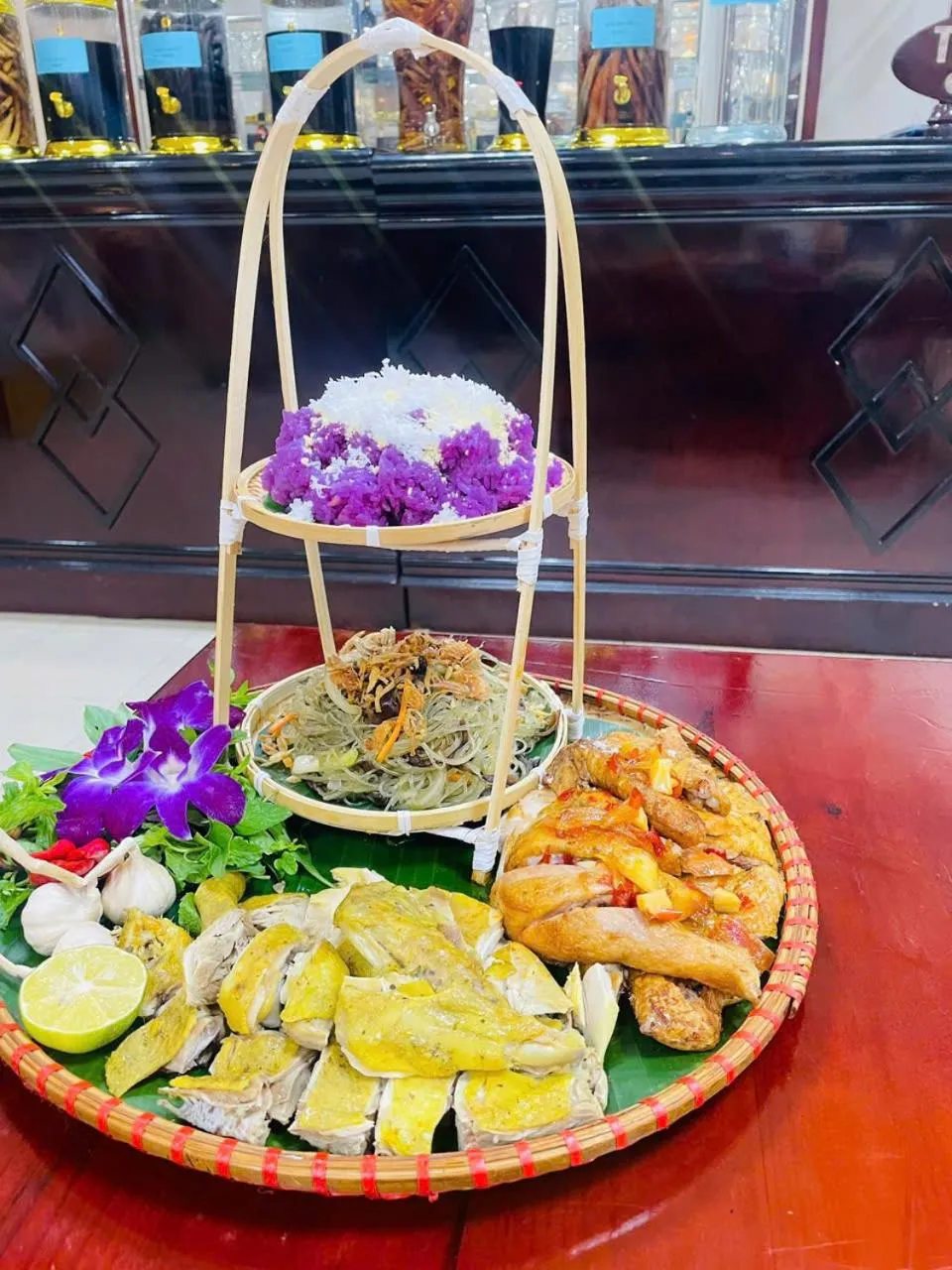 Restaurant/places to eat in Khách Sạn Hùng Vương Quảng Ngãi