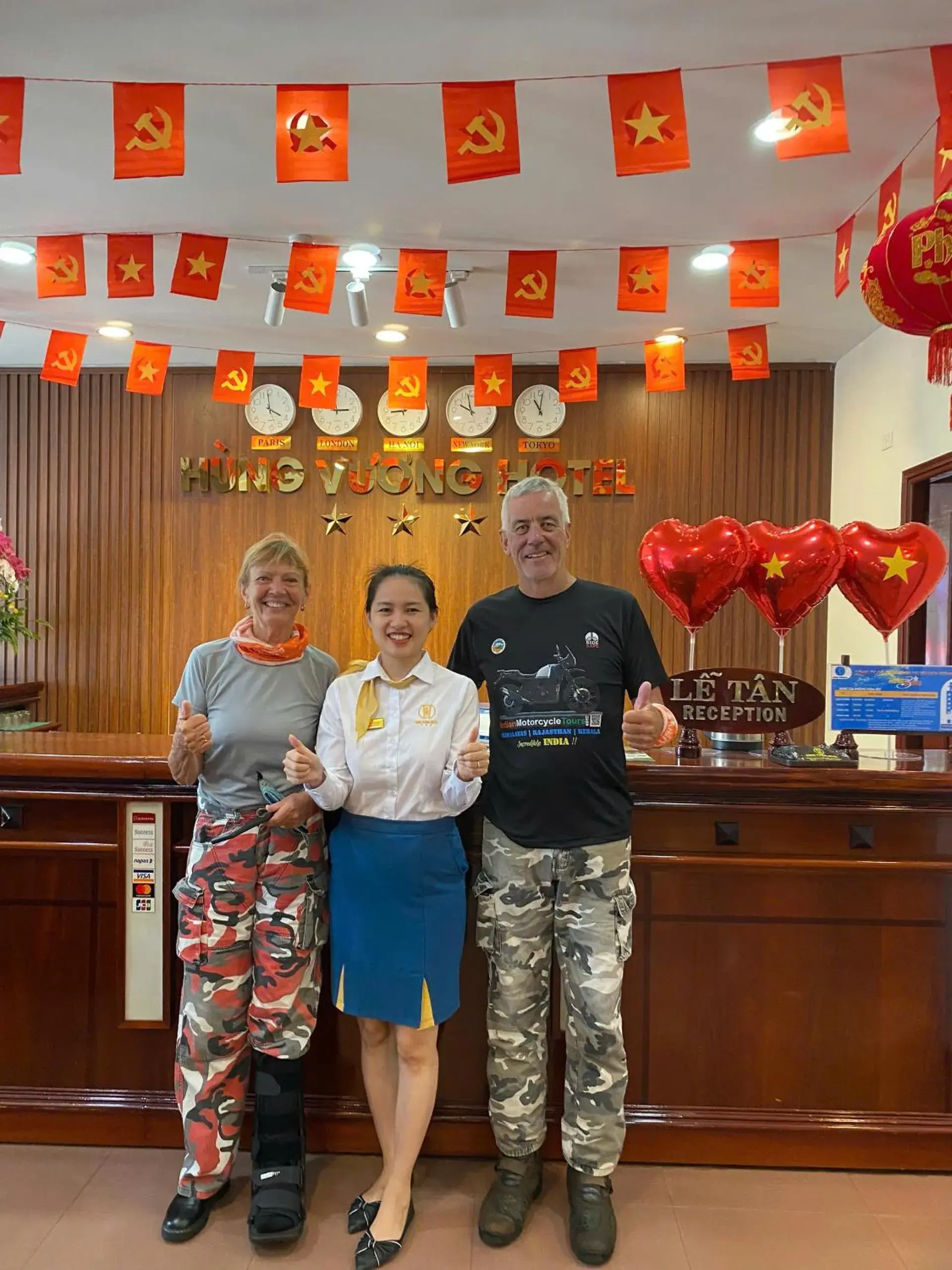 Lobby or reception in Khách Sạn Hùng Vương Quảng Ngãi Lobby or reception in Khách Sạn Hùng Vương Quảng Ngãi