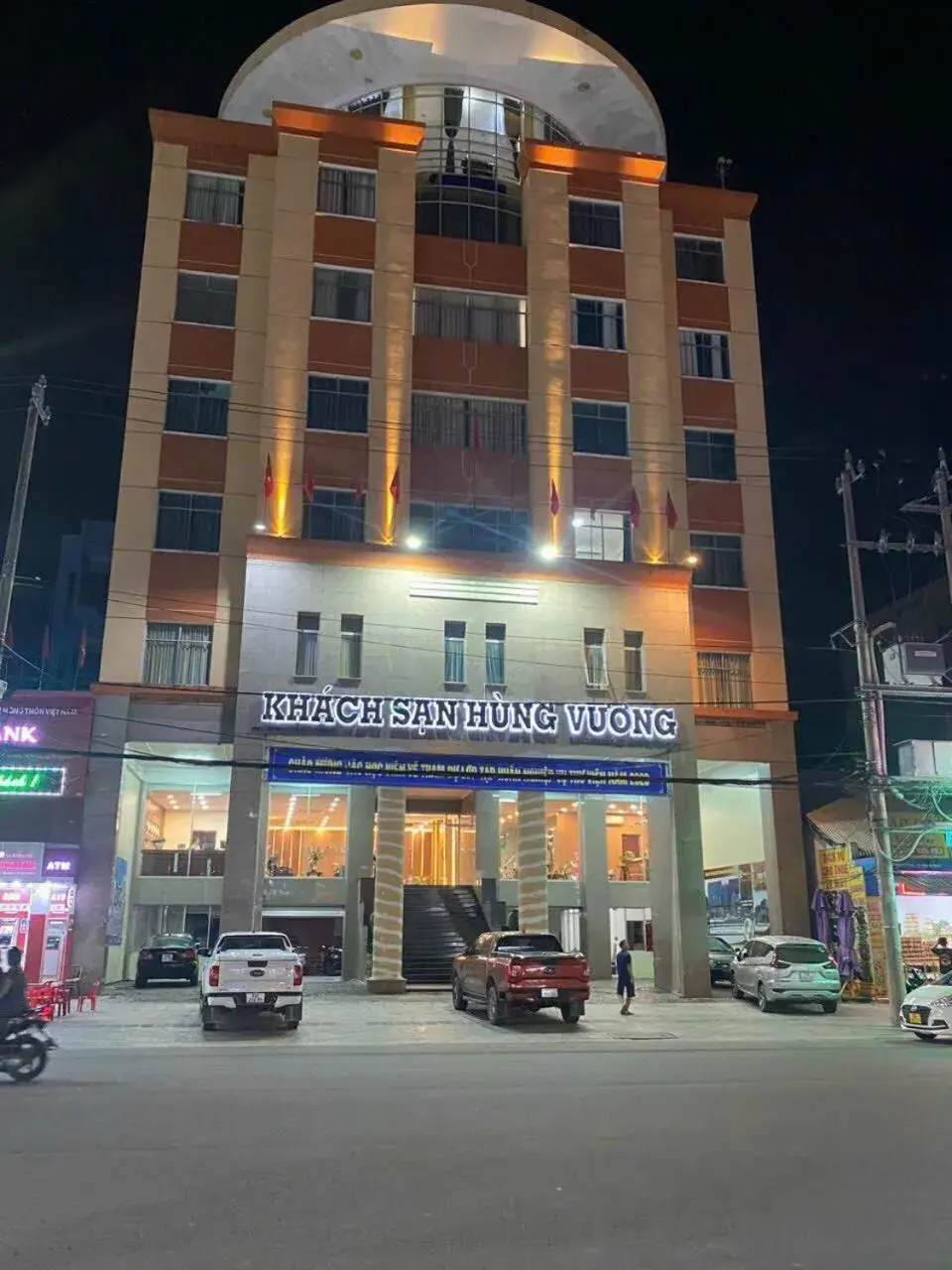 Property building in Khách Sạn Hùng Vương Quảng Ngãi Property building in Khách Sạn Hùng Vương Quảng Ngãi