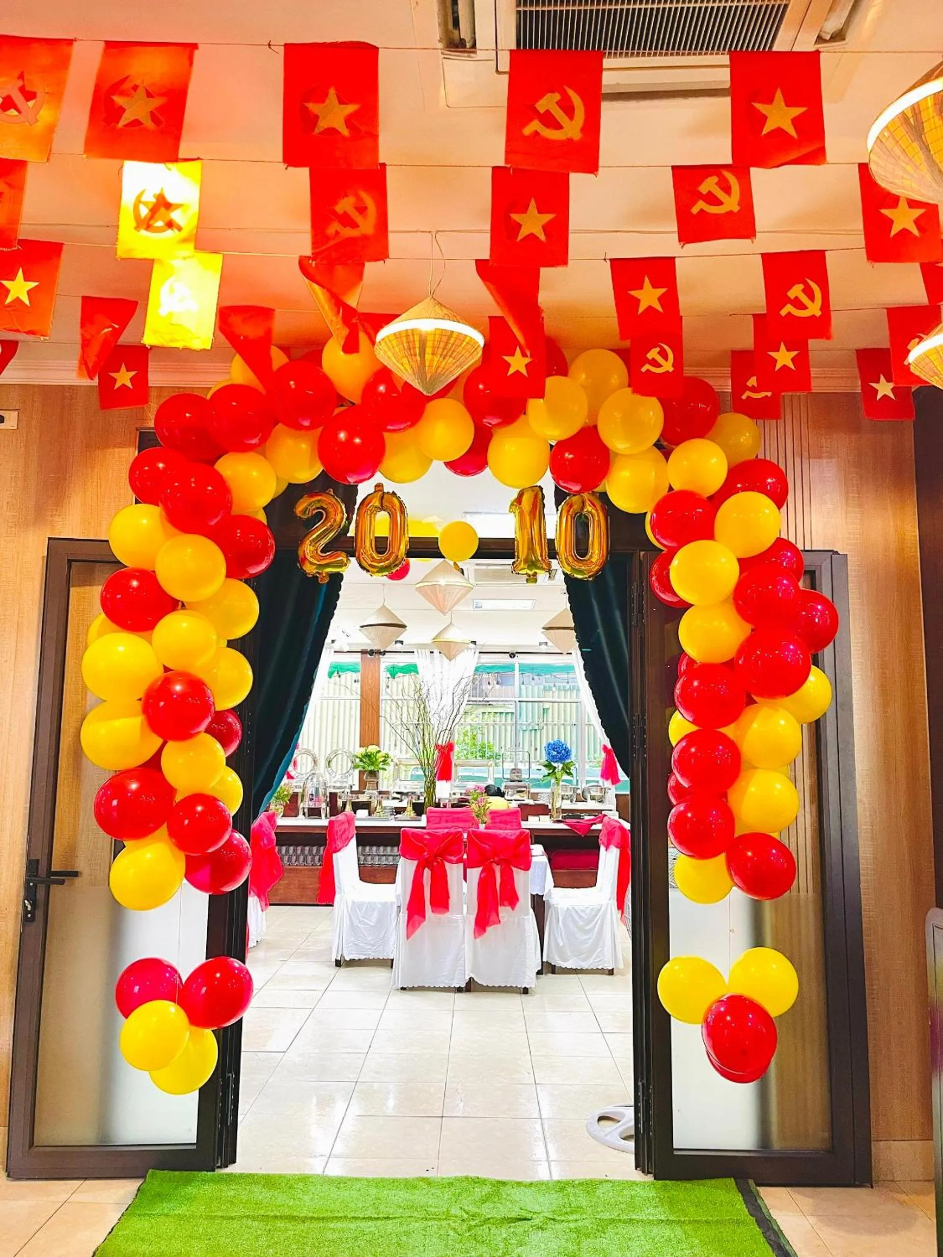 Restaurant/places to eat in Khách Sạn Hùng Vương Quảng Ngãi