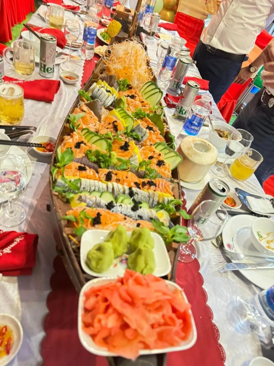 Food and drinks in Khách Sạn Hùng Vương Quảng Ngãi