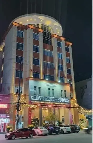 Property building in Khách Sạn Hùng Vương Quảng Ngãi Property building in Khách Sạn Hùng Vương Quảng Ngãi