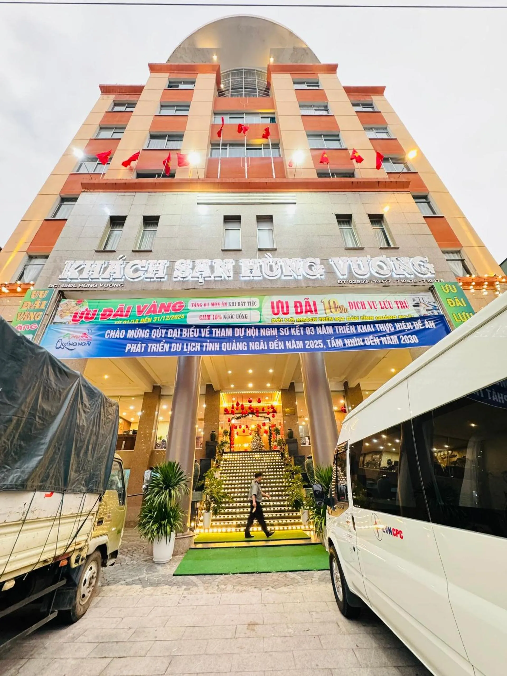 Property building in Khách Sạn Hùng Vương Quảng Ngãi