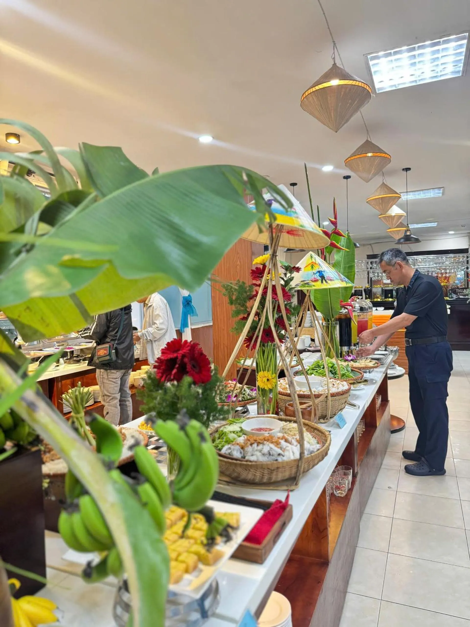 Restaurant/places to eat in Khách Sạn Hùng Vương Quảng Ngãi