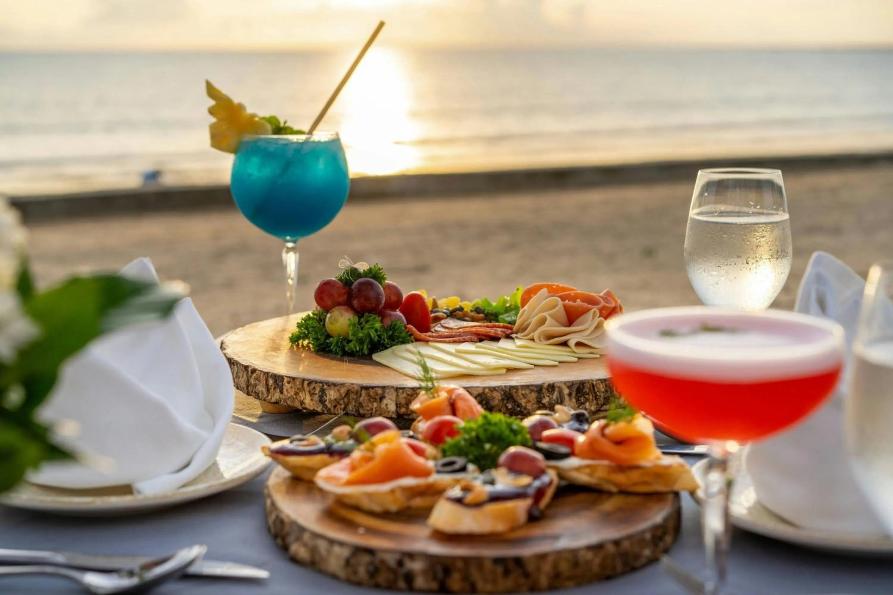 Beach in Le Meridien Khao Lak Resort & Spa