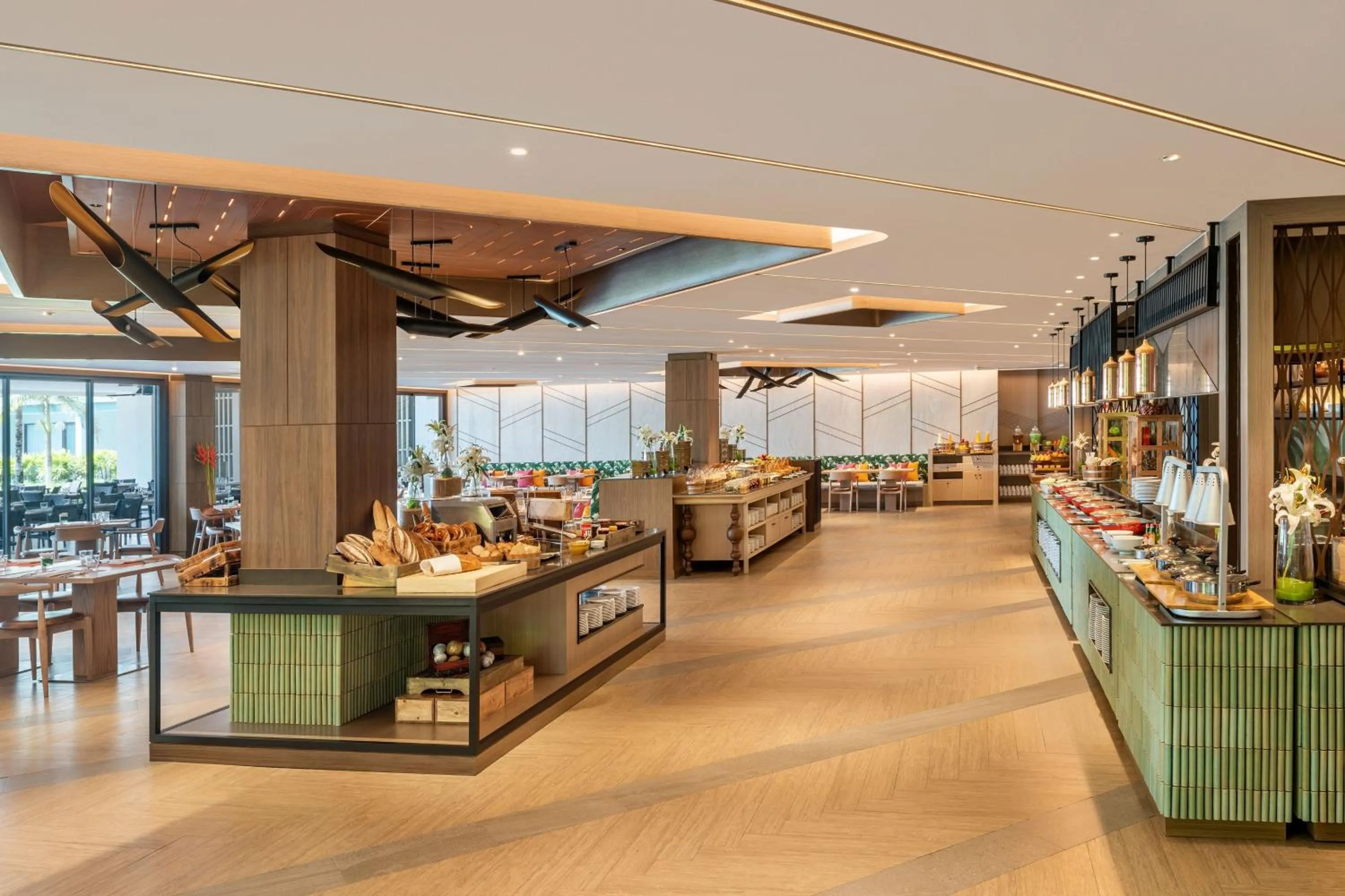 Breakfast in Le Meridien Khao Lak Resort & Spa