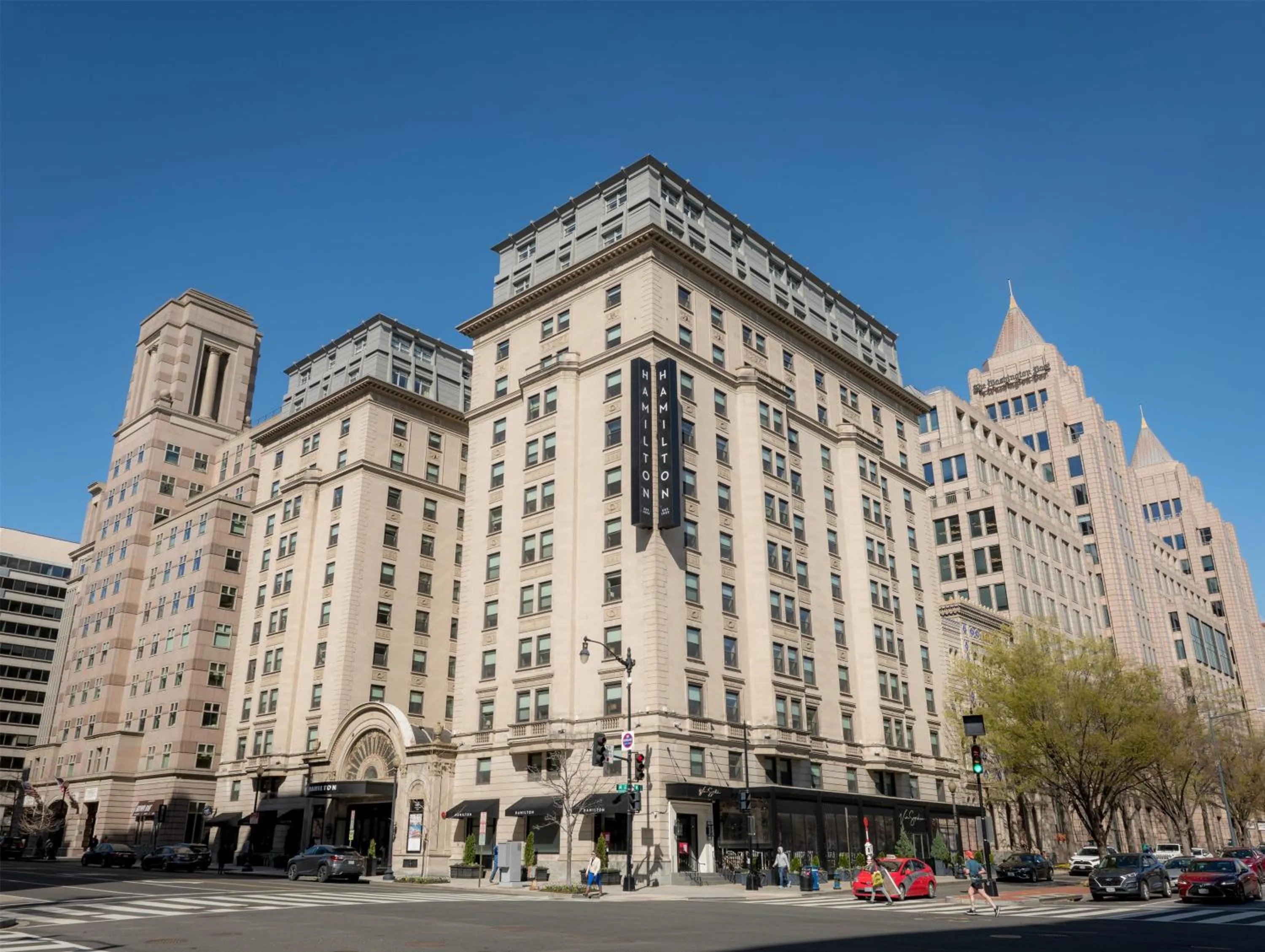 Property building in Hamilton Hotel - Washington DC