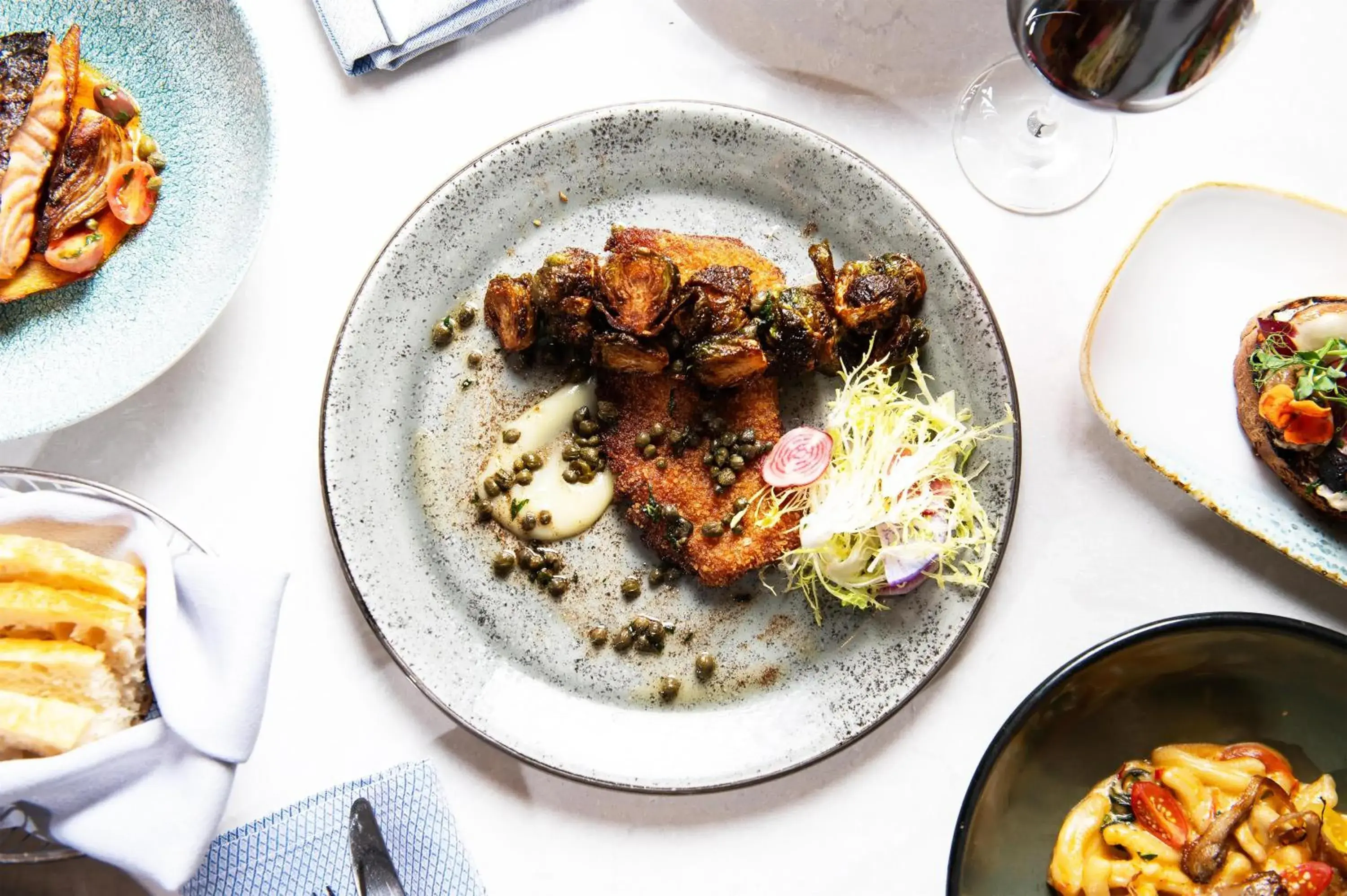 Food and drinks in Hamilton Hotel - Washington DC Food and drinks in Hamilton Hotel - Washington DC