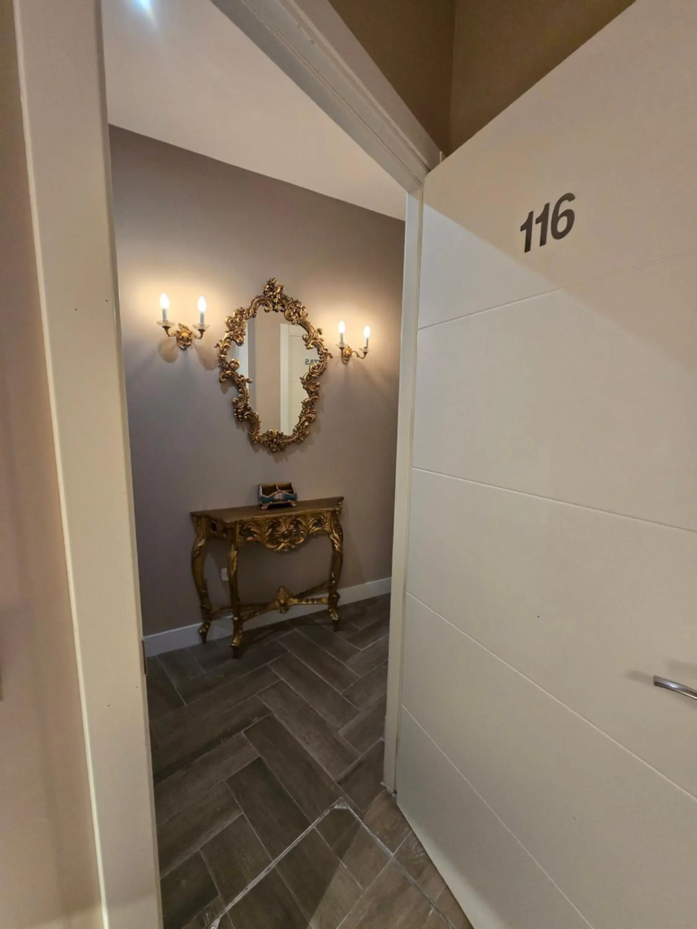 Palacete de la Almudayna Palacete de la Almudayna