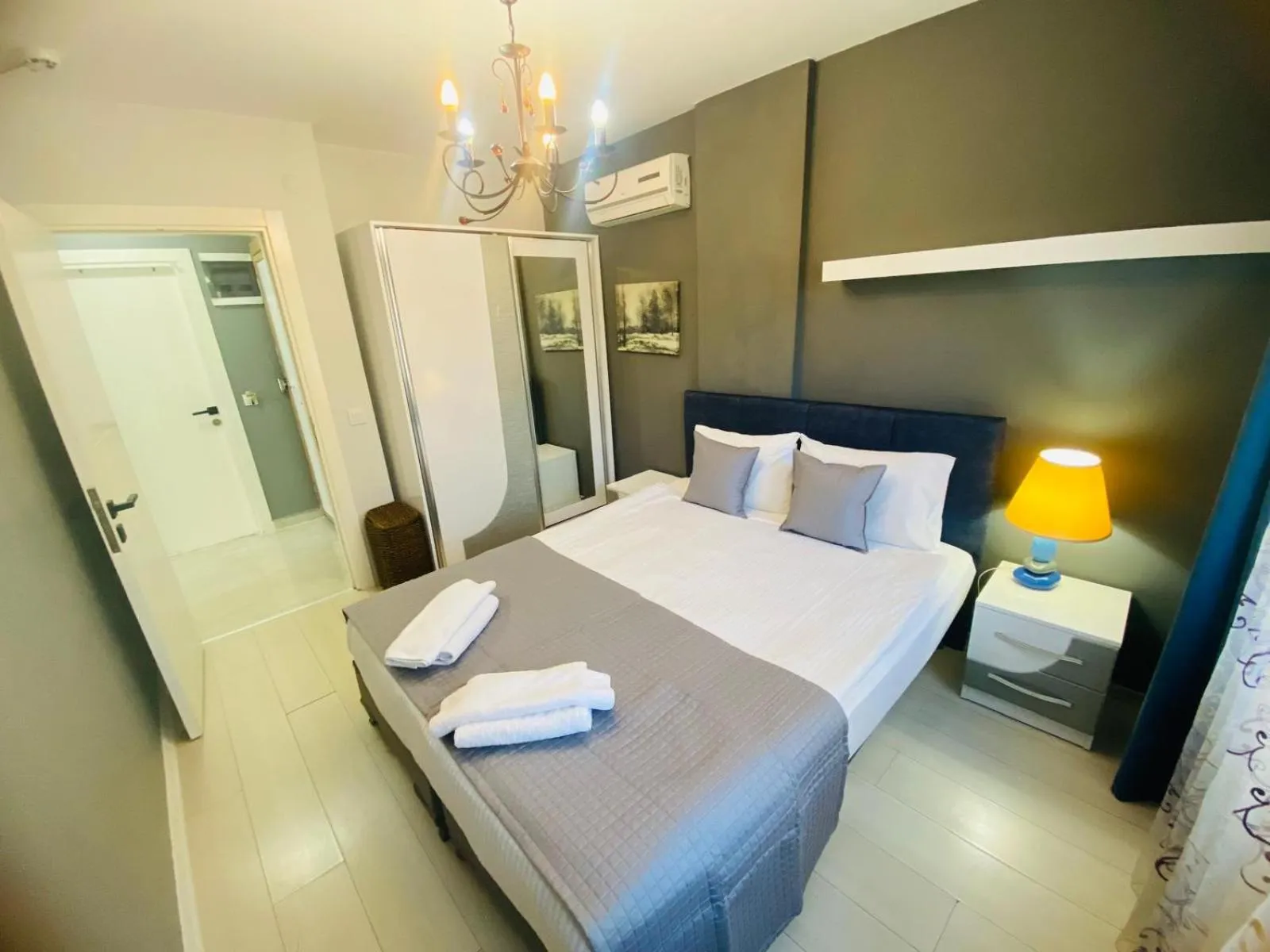 Bed in Royal Loft Suit