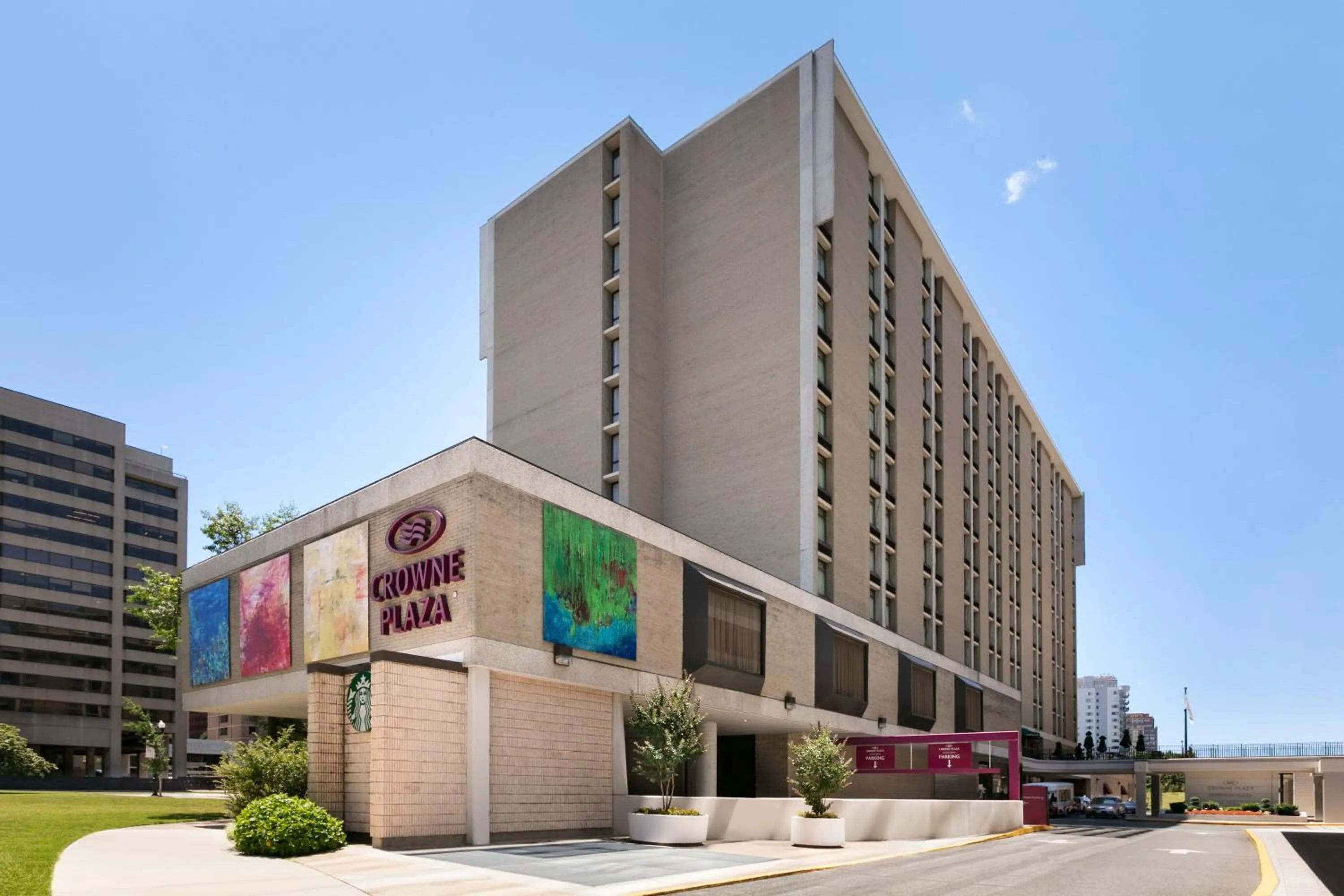 Property building in Crowne Plaza Crystal City-Washington, D.C. by IHG