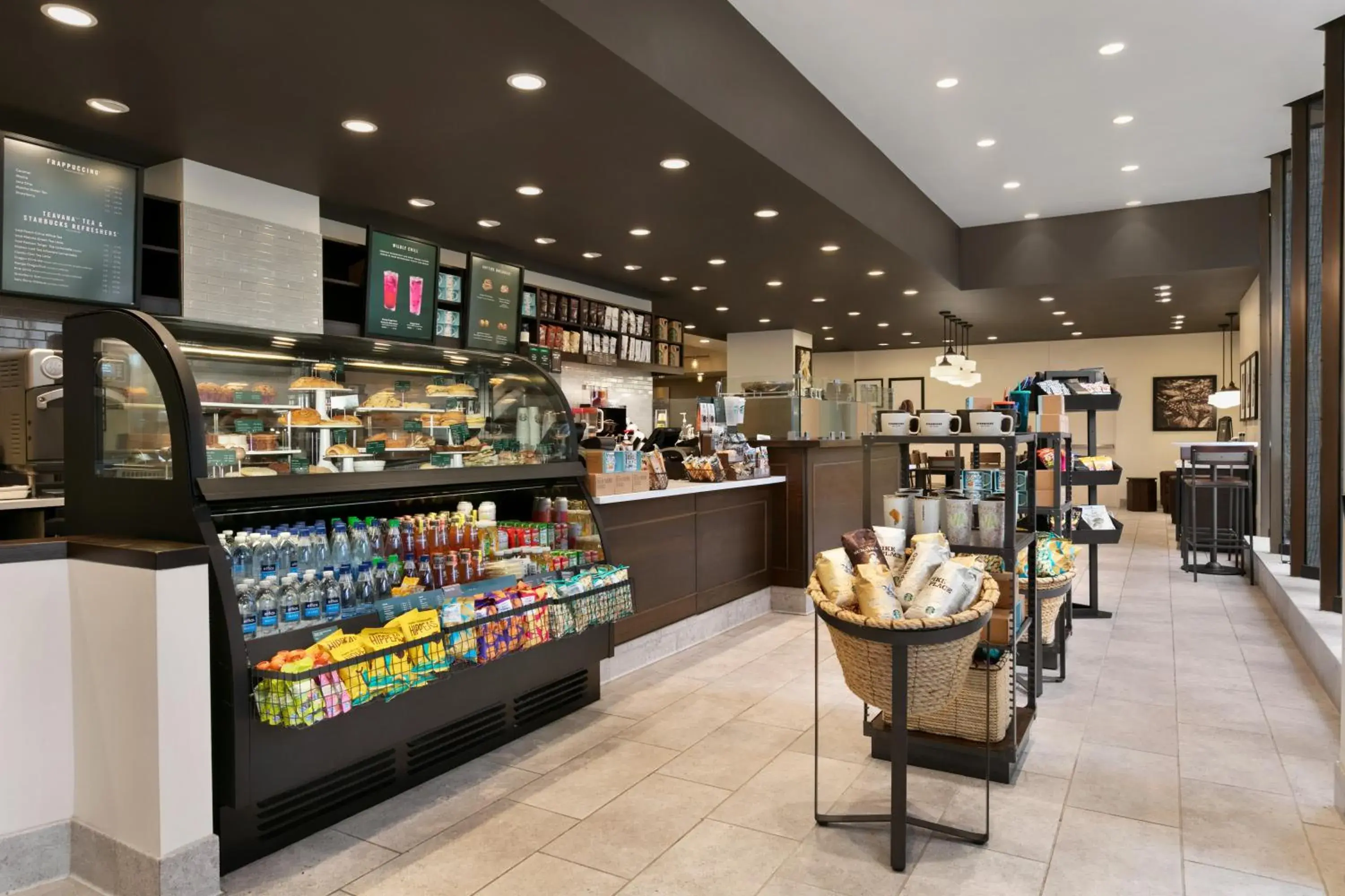 Restaurant/places to eat in Crowne Plaza Crystal City-Washington, D.C. by IHG Restaurant/places to eat in Crowne Plaza Crystal City-Washington, D.C. by IHG