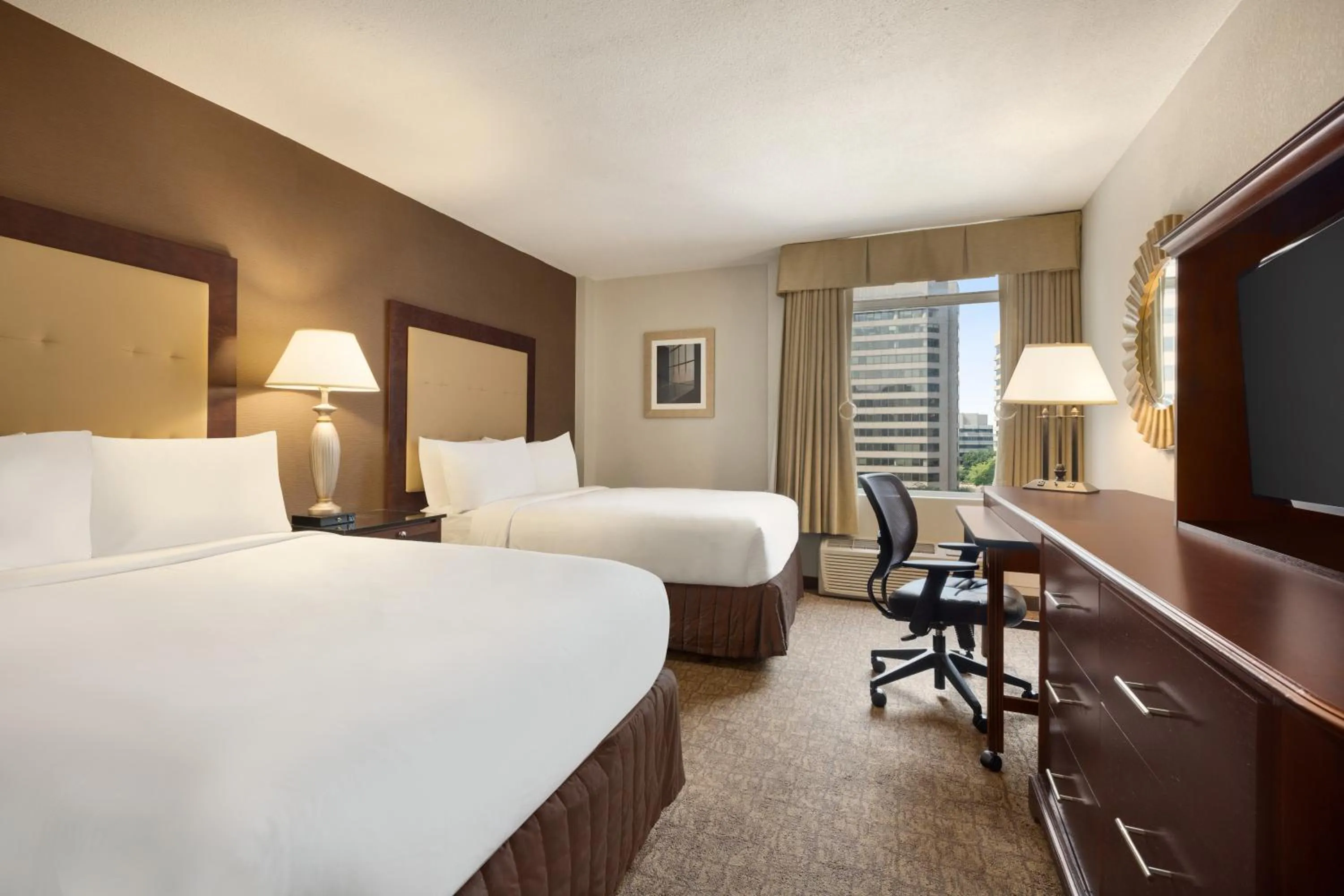 Photo of the whole room, Bed in Crowne Plaza Crystal City-Washington, D.C. by IHG