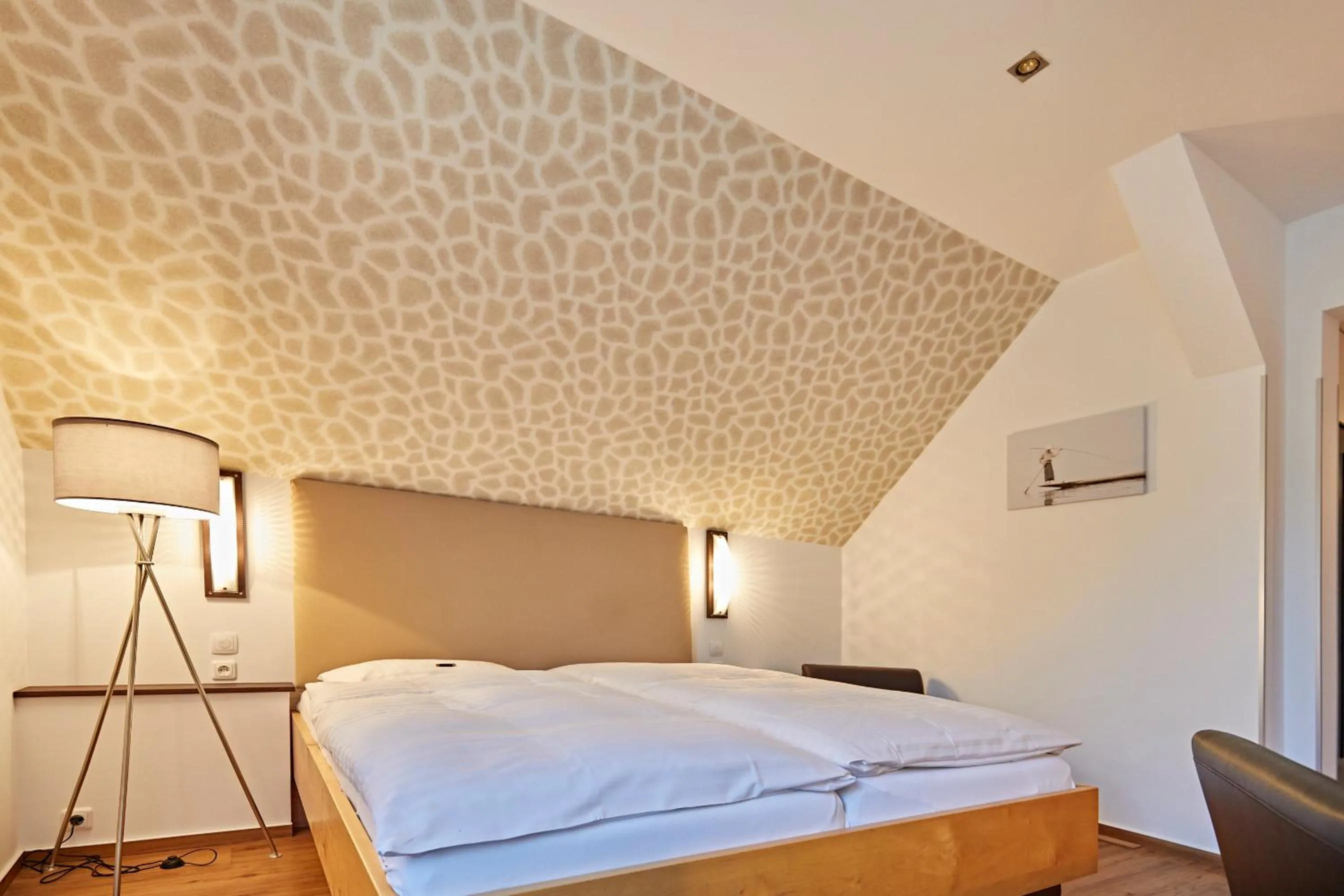 Bedroom, Bed in Hotel Zur Wartburg