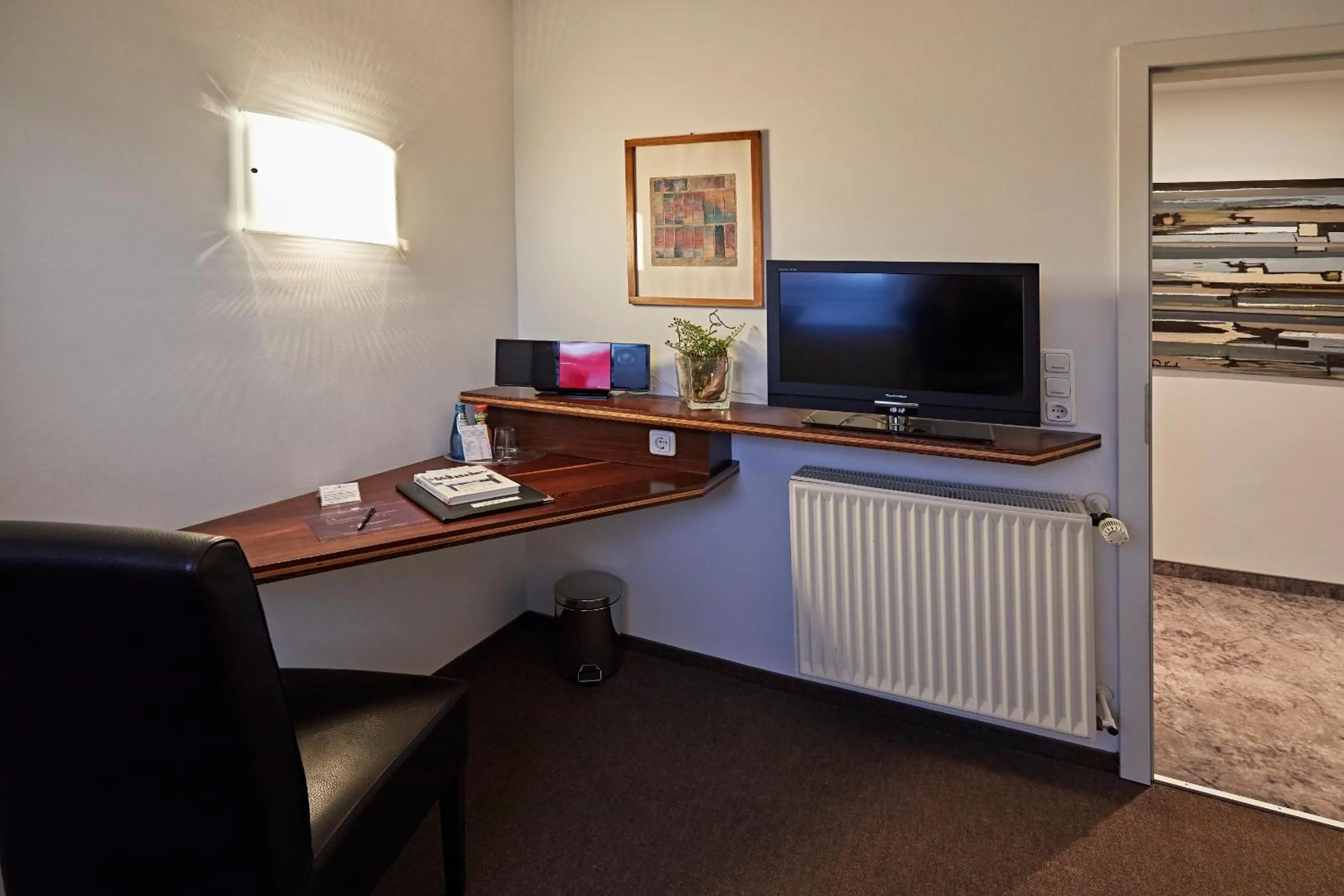 TV and multimedia in Hotel Zur Wartburg