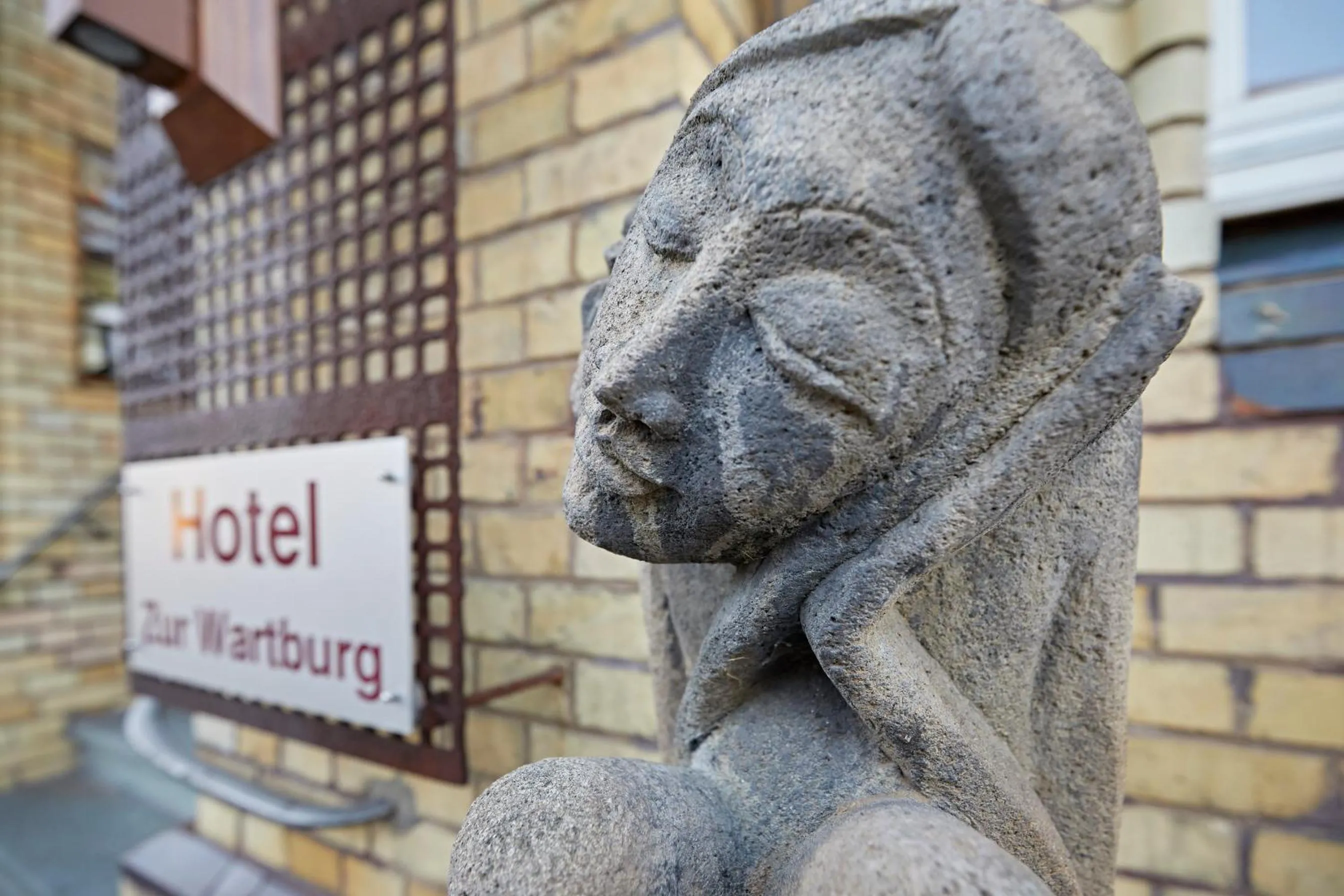 Logo/Certificate/Sign in Hotel Zur Wartburg