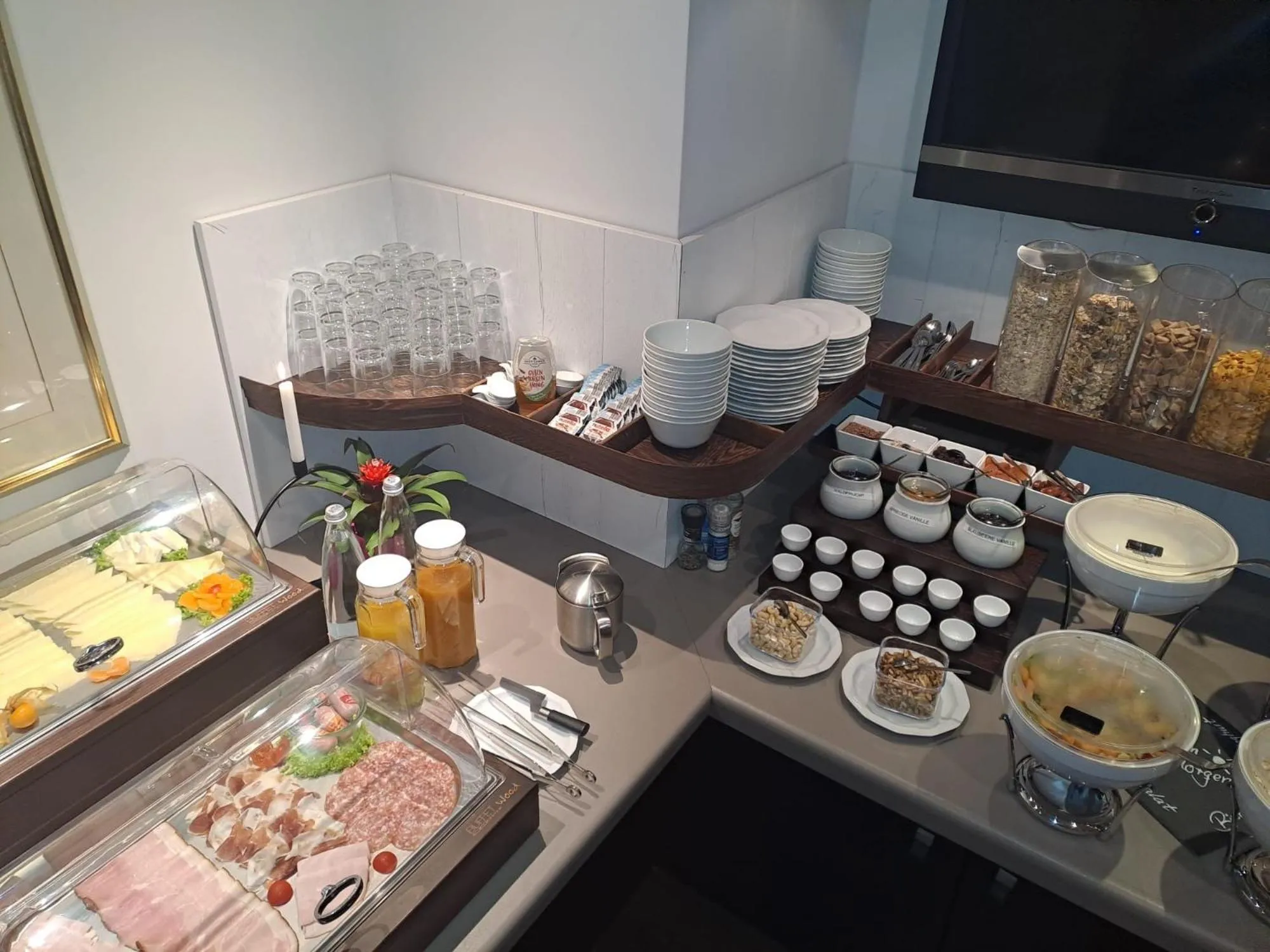 Breakfast in Hotel Zur Wartburg