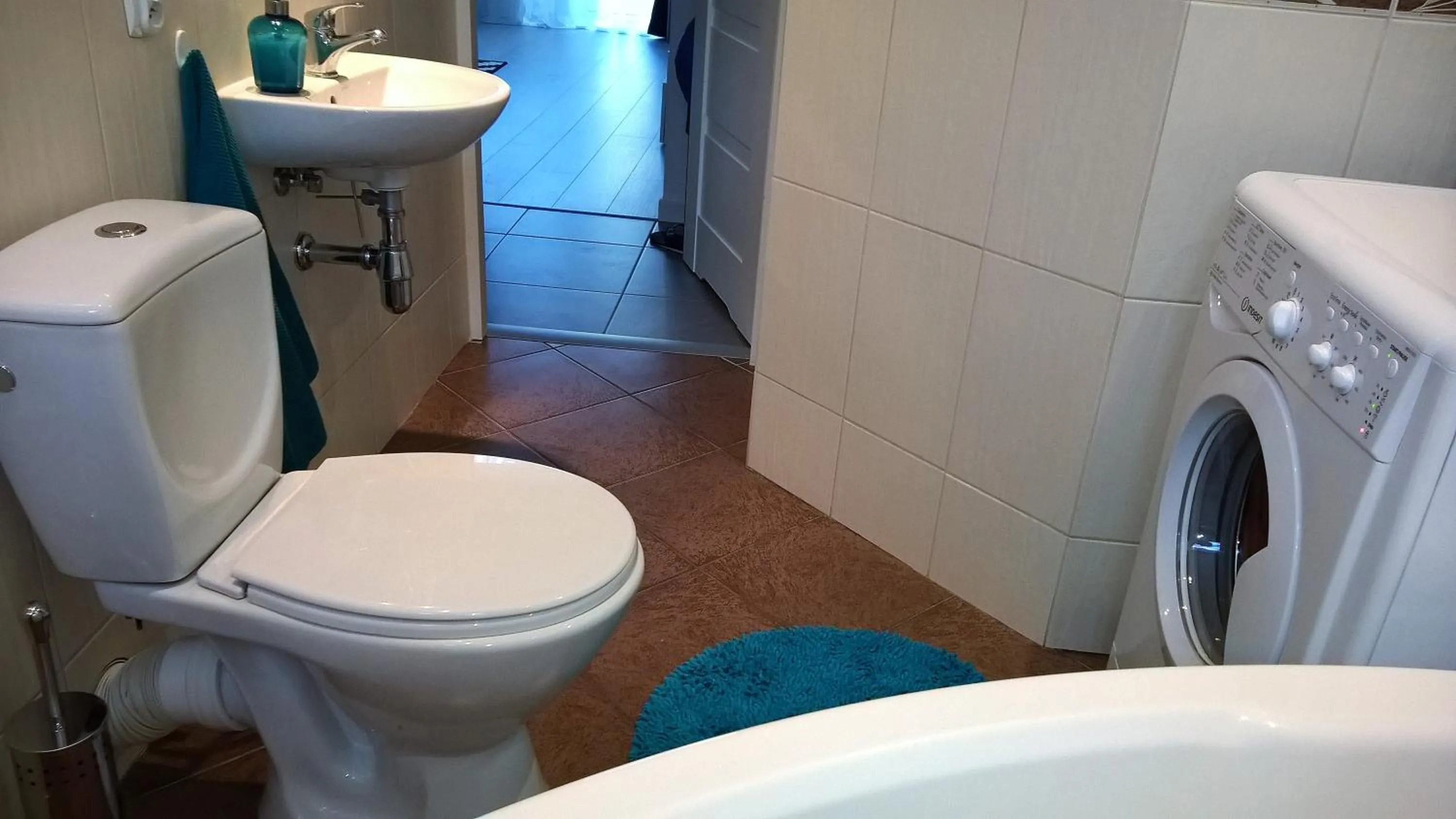 Toilet in Turkus