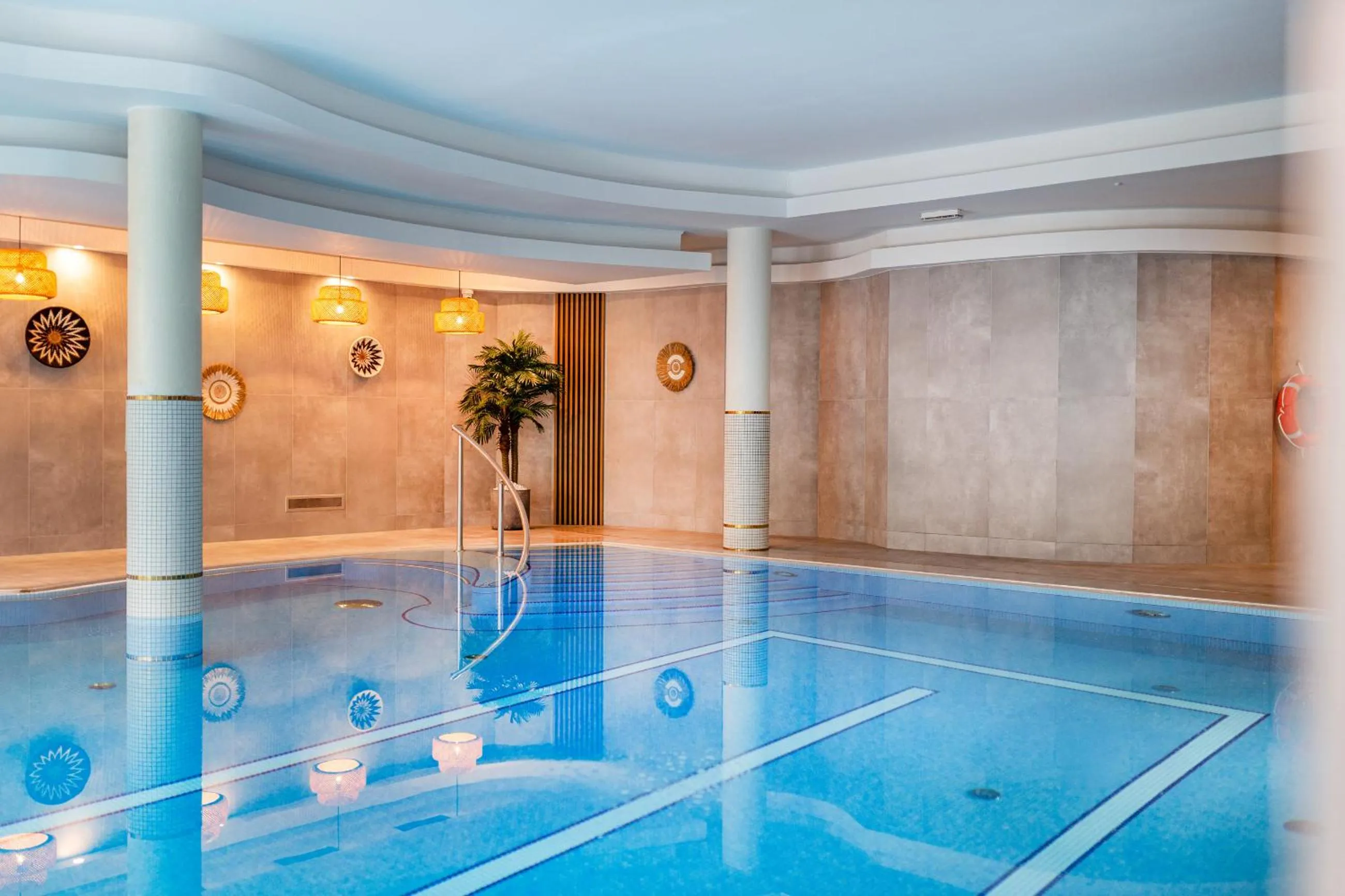 Pool view in Apartamenty i pokoje Montana