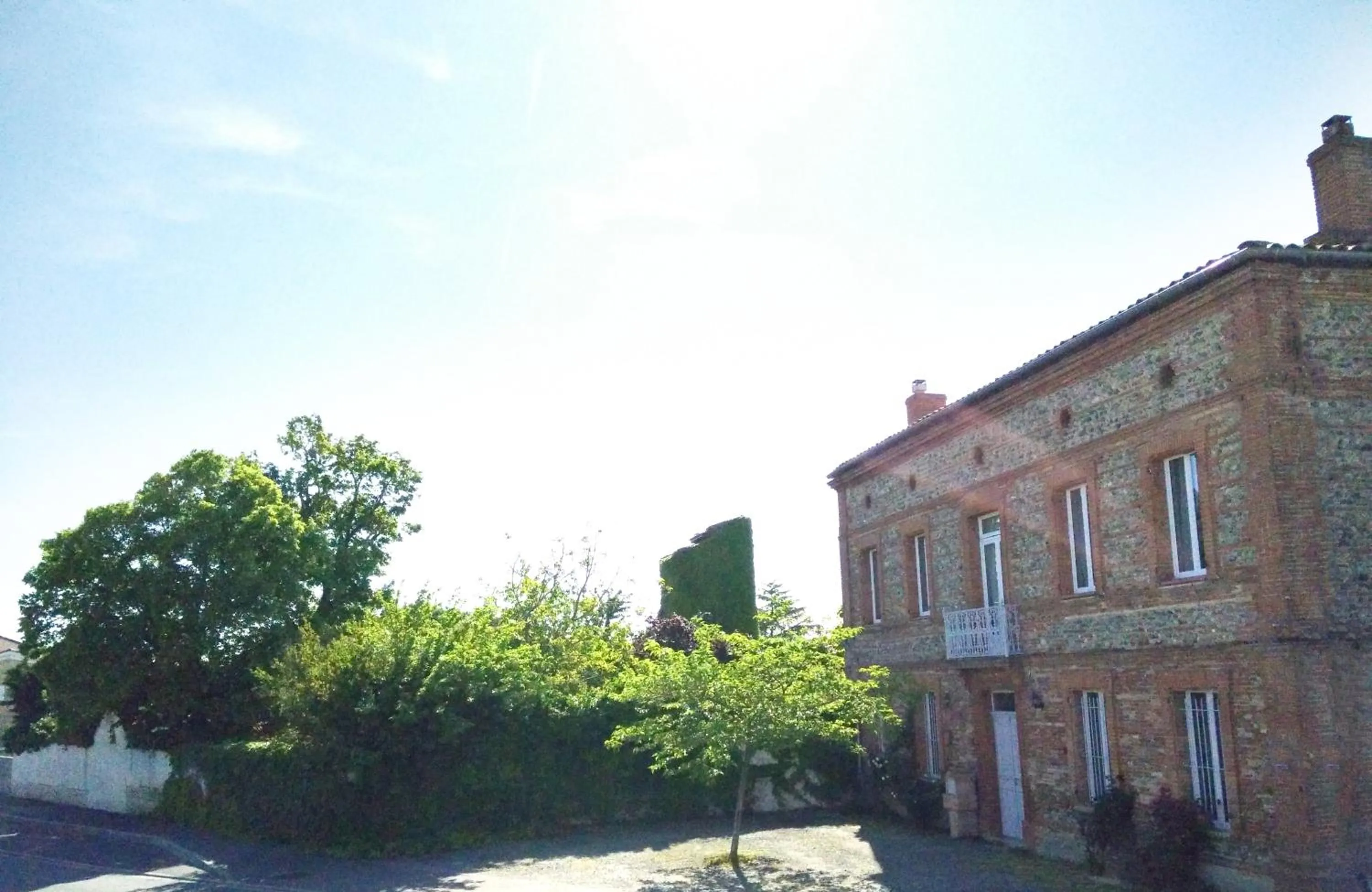 Facade/entrance in Gentil'Home - Toulouse B&B Prestige