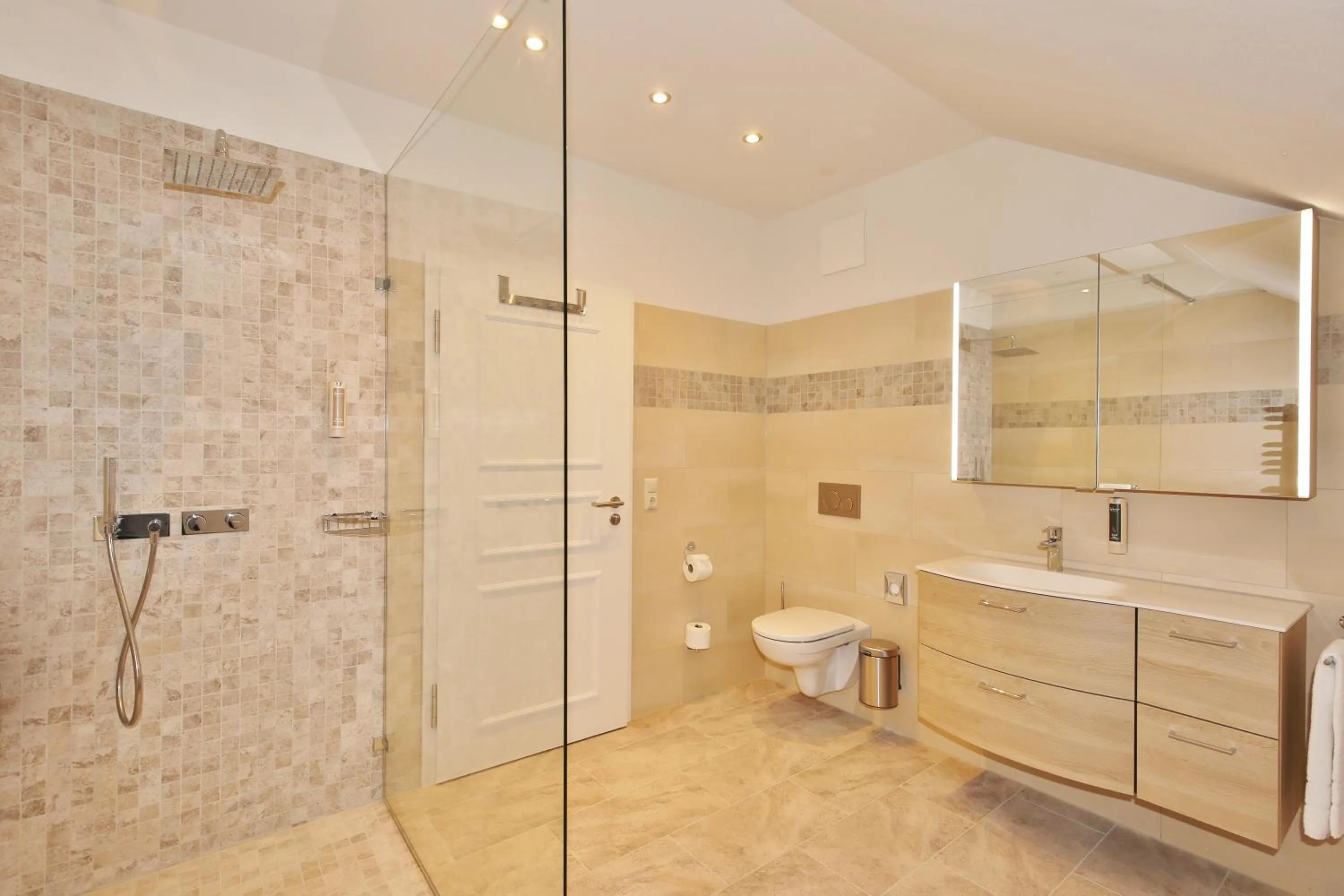 Bathroom in Hotel Theophano