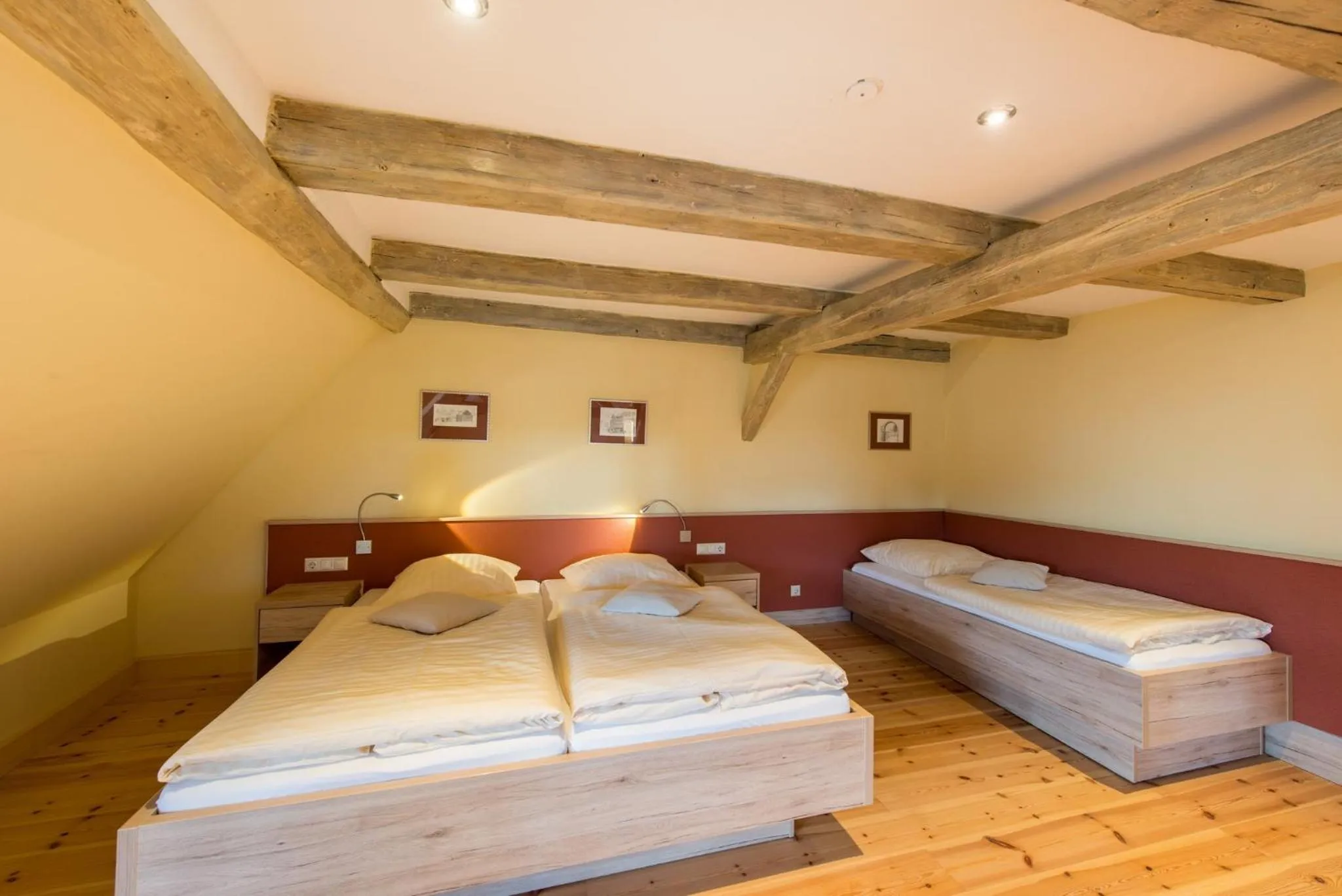 Bed in Hotel Theophano