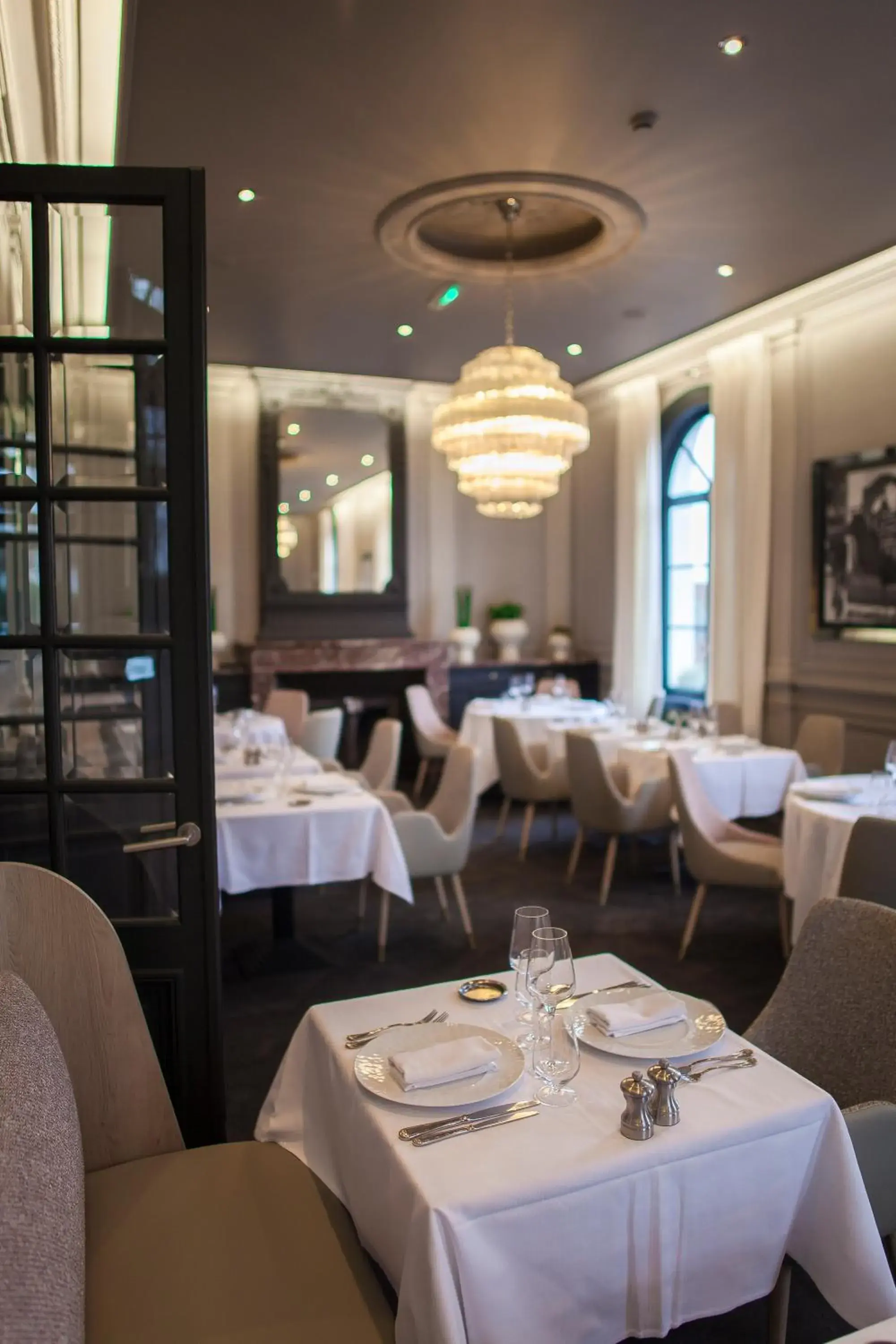 Restaurant/places to eat in The Originals Boutique, La Maison Rouge, Lens Ouest Restaurant/places to eat in The Originals Boutique, La Maison Rouge, Lens Ouest