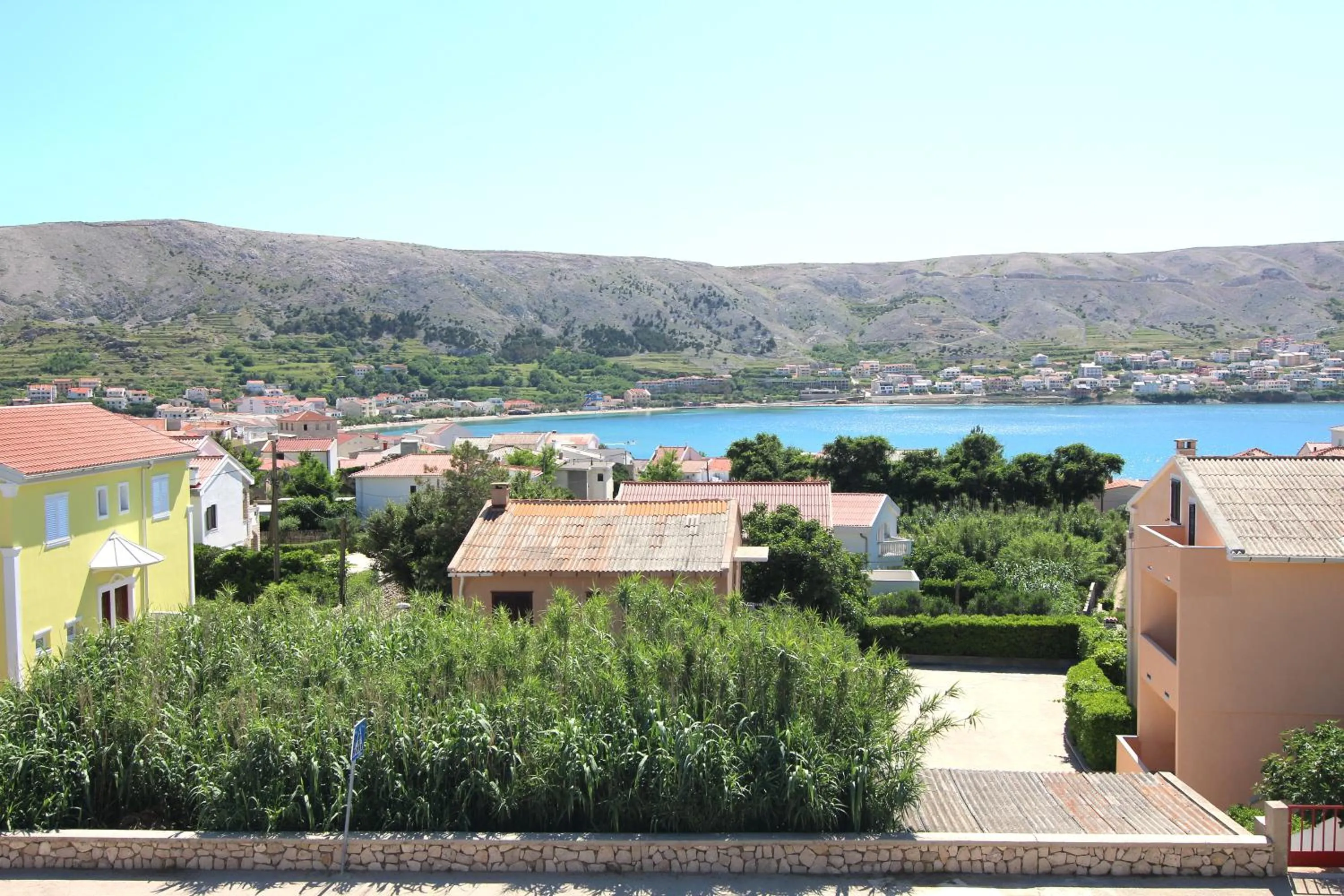 Day in Apartment Villa Franci Pag with heating and open all year