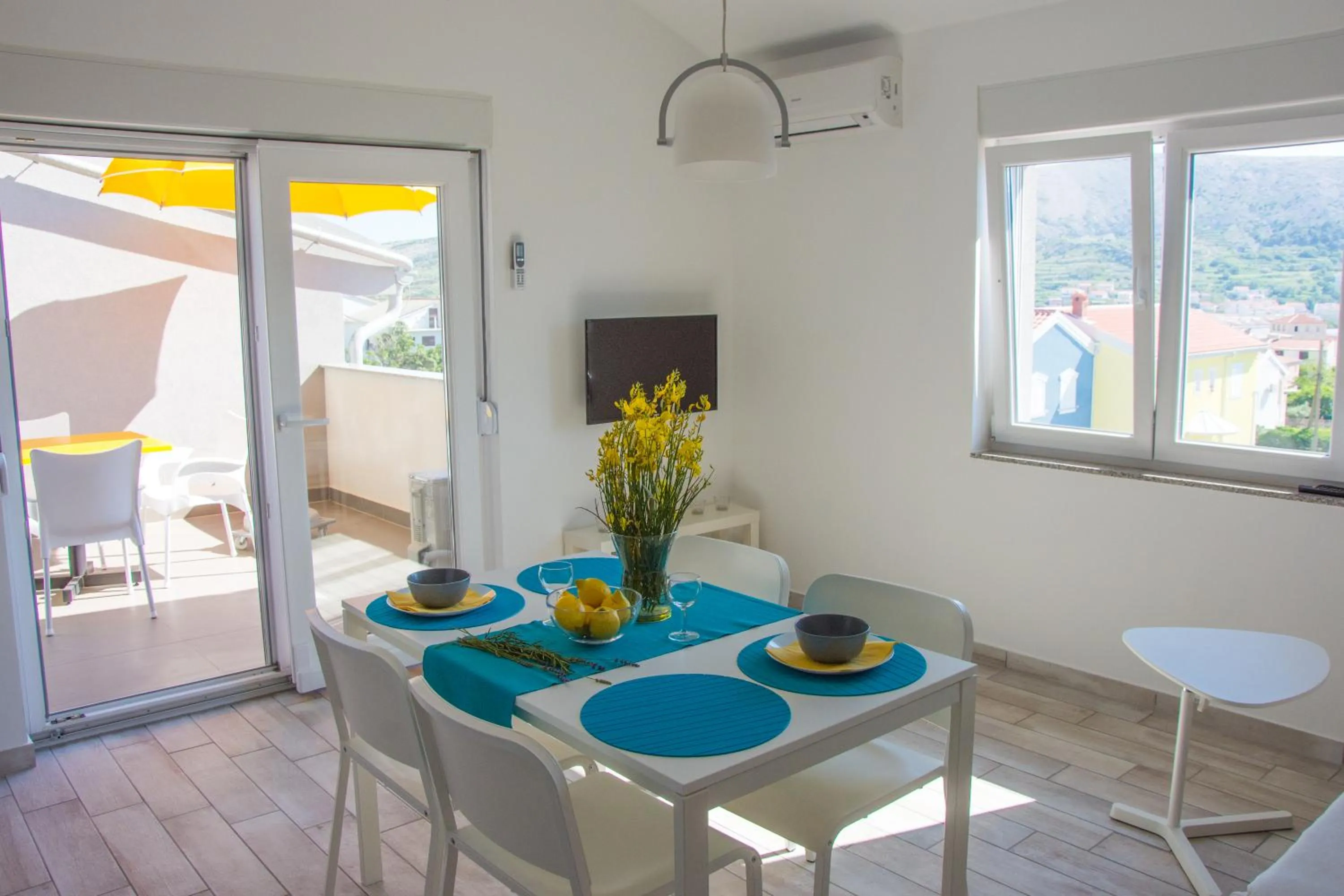 Coffee/tea facilities in Apartment Villa Franci Pag with heating and open all year