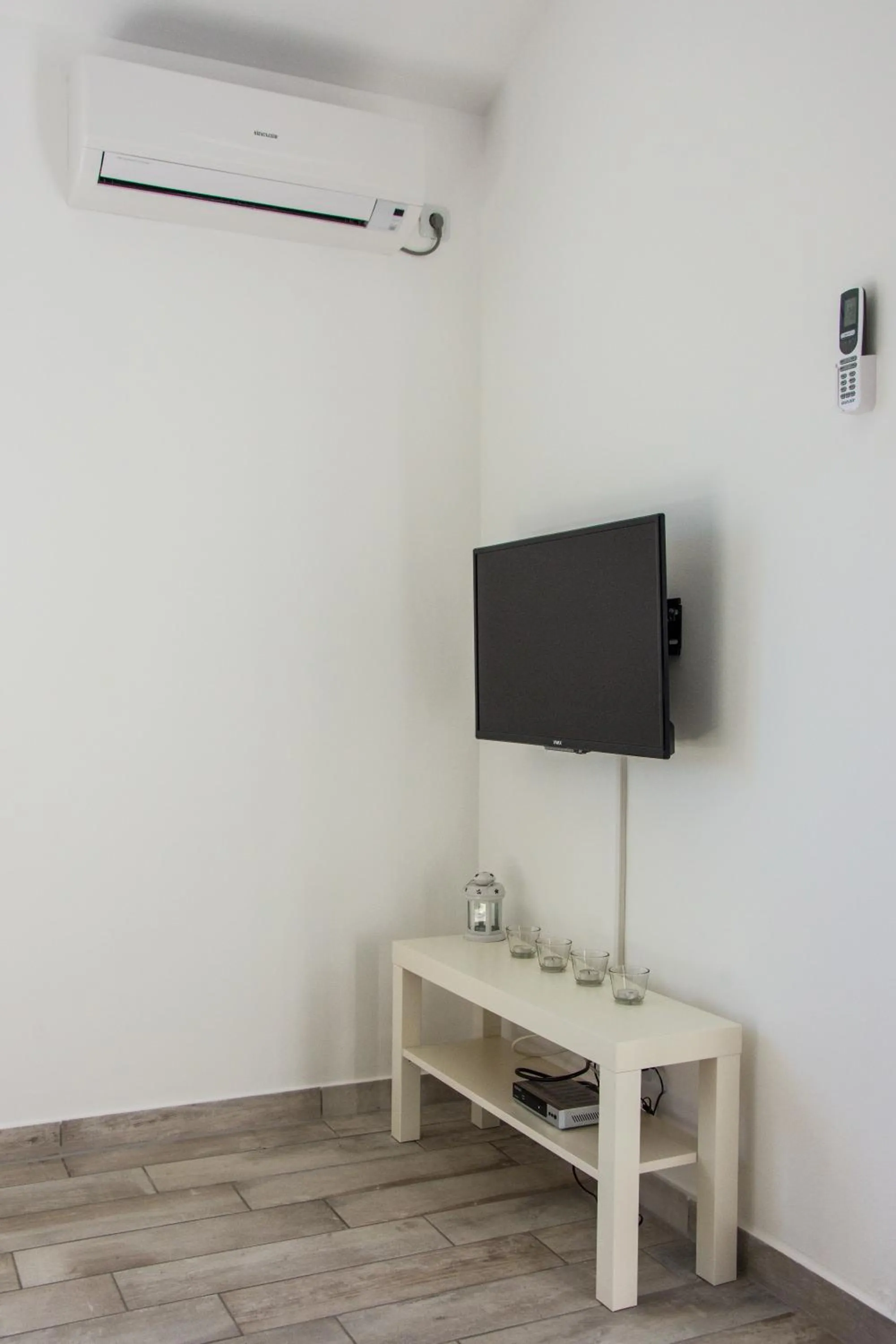 Communal lounge/ TV room in Apartment Villa Franci Pag with heating and open all year