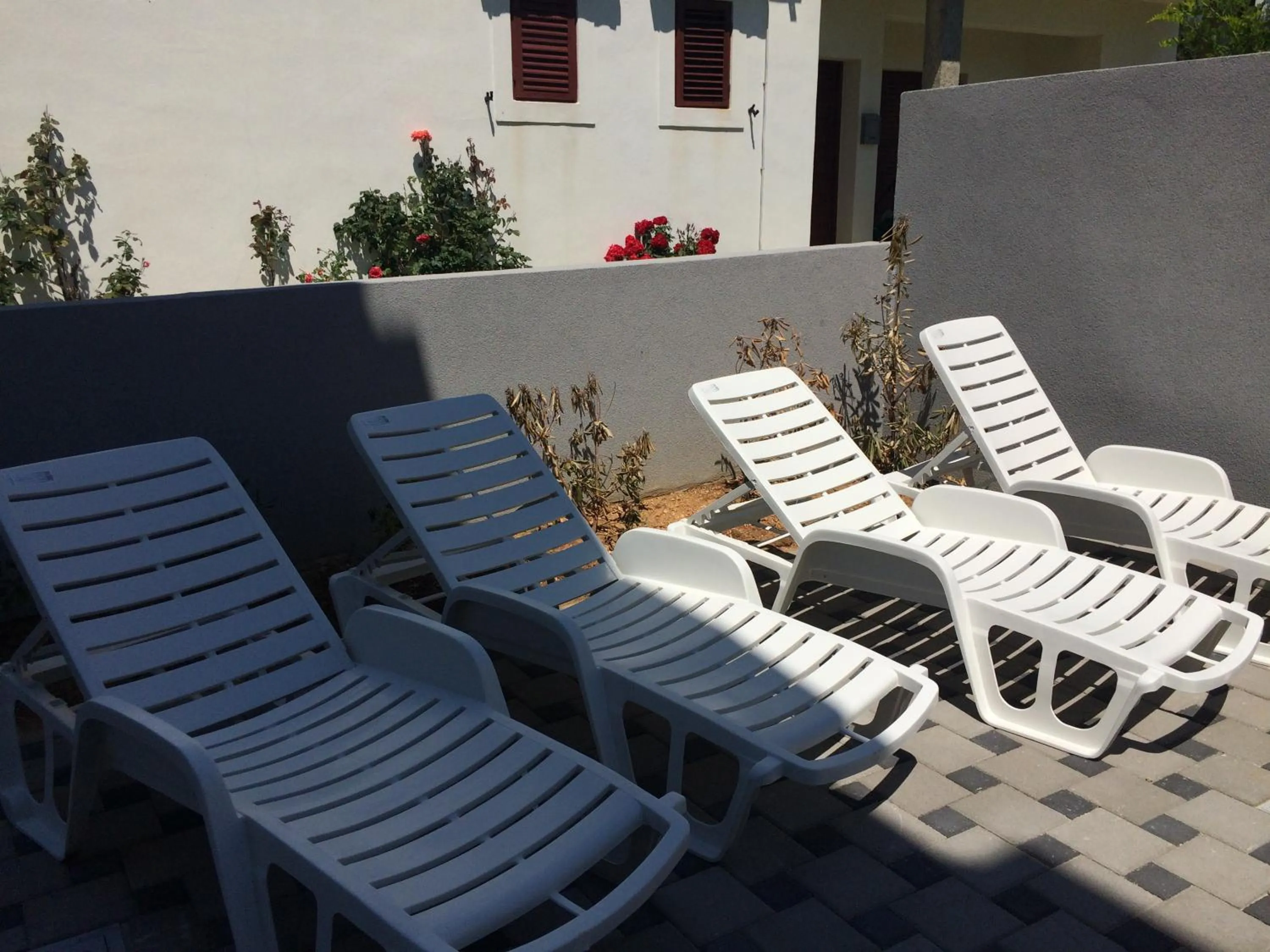 Area and facilities in Apartment Villa Franci Pag with heating and open all year