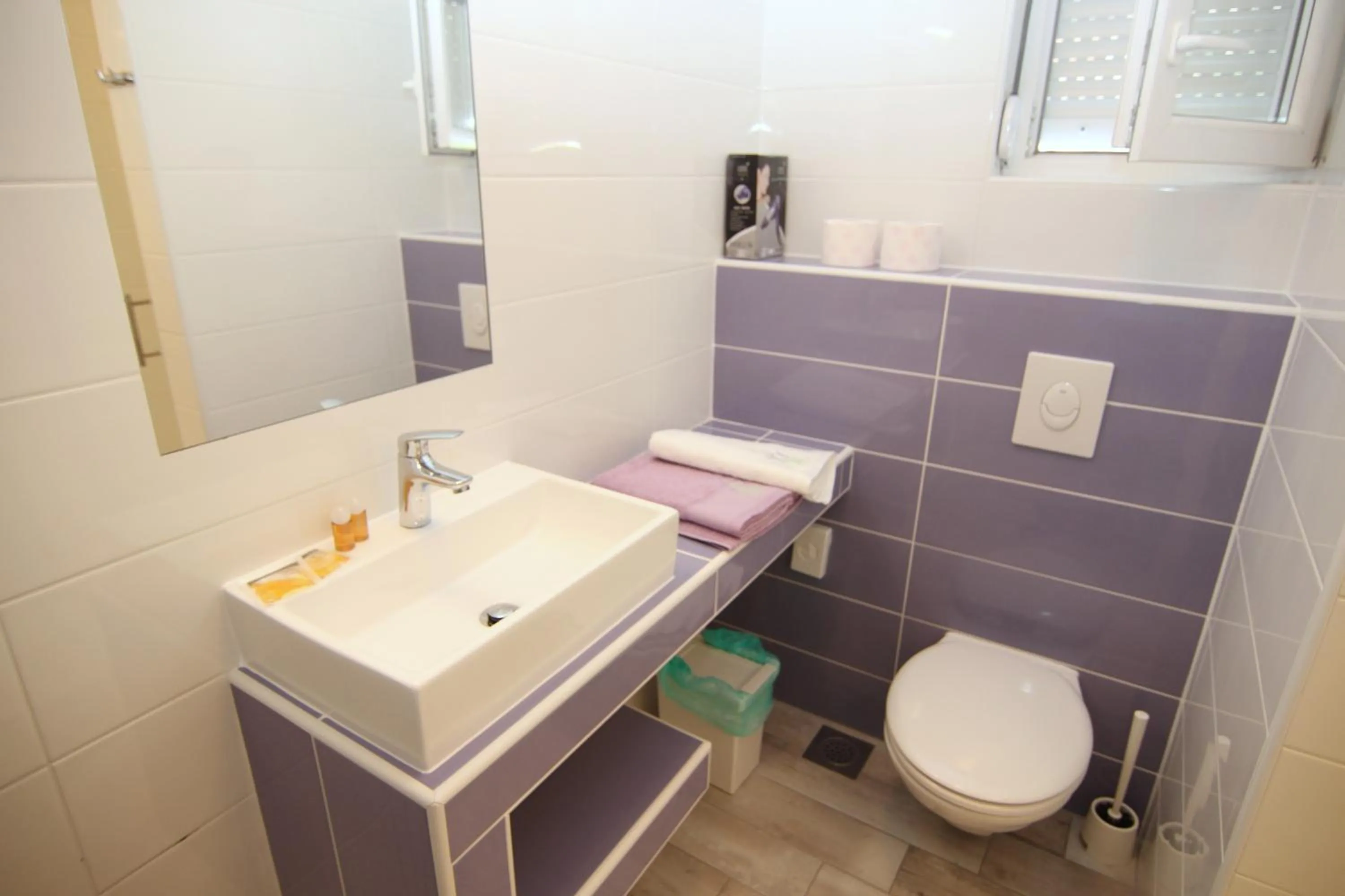 Bathroom in Apartment Villa Franci Pag with heating and open all year
