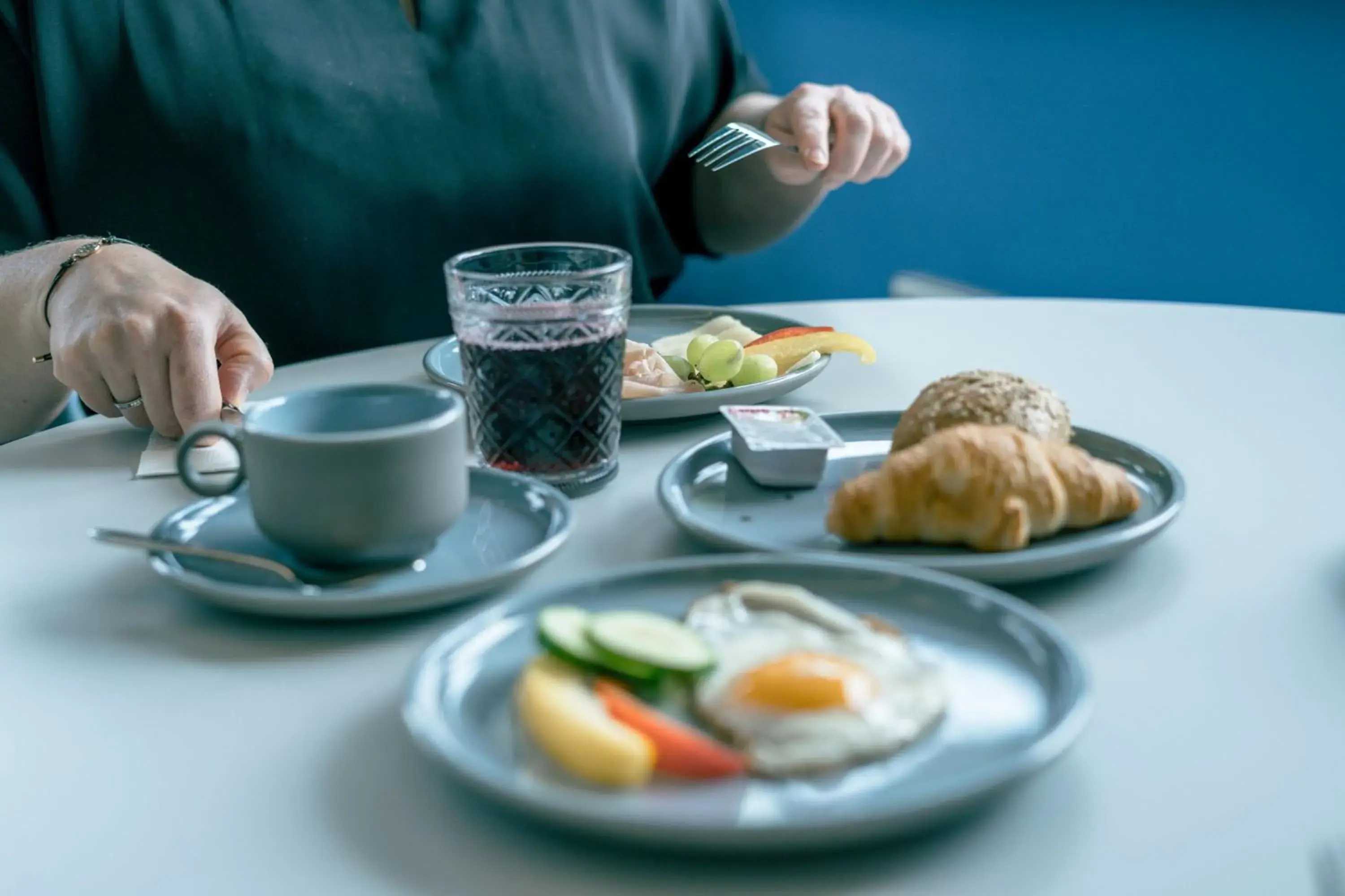 Deluxe Double or Twin Room with Lake View in Hotel Eden Park Deluxe Double or Twin Room with Lake View in Hotel Eden Park