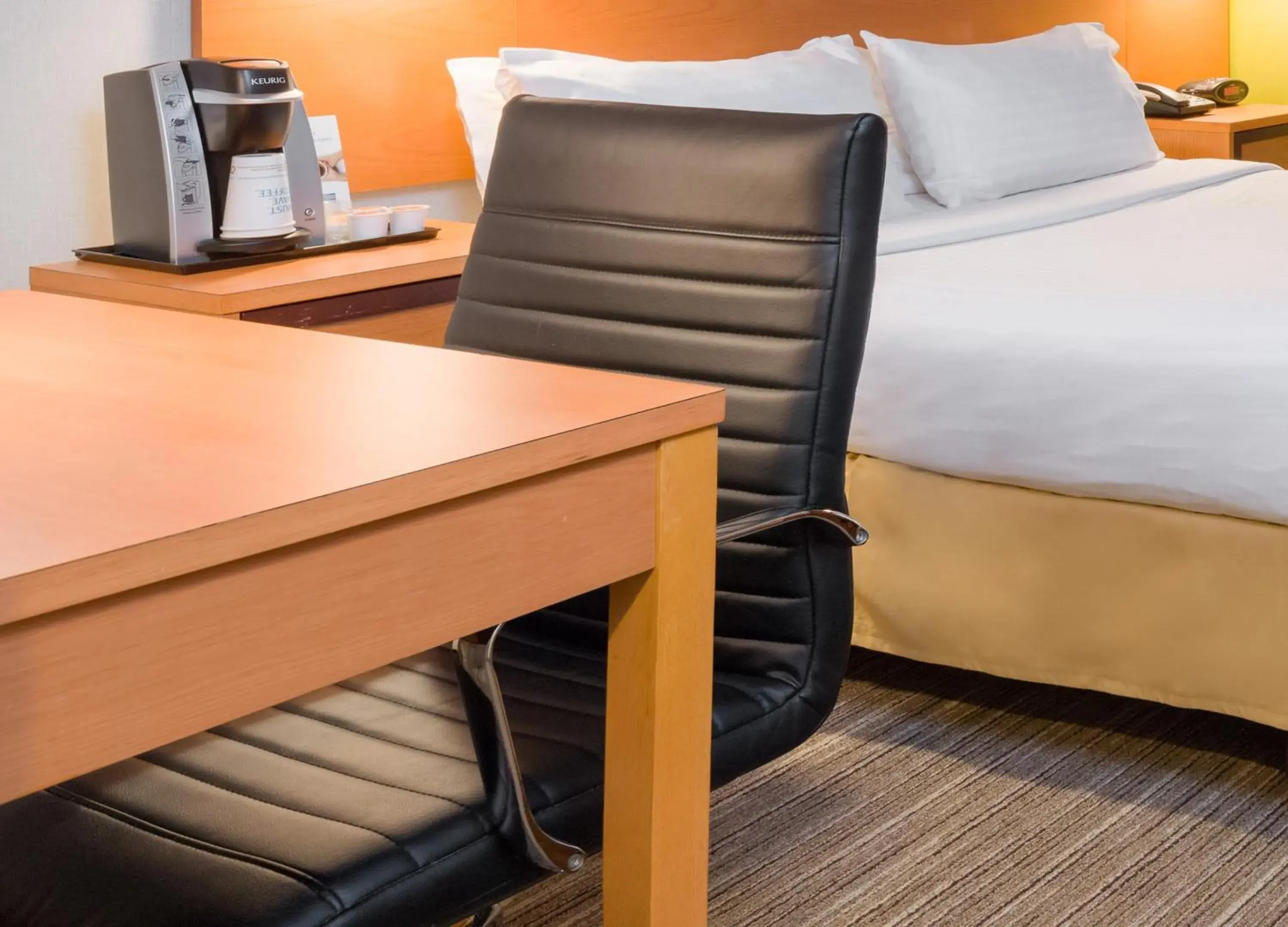 Photo of the whole room, Bed in Holiday Inn Express - Times Square by IHG Photo of the whole room, Bed in Holiday Inn Express - Times Square by IHG